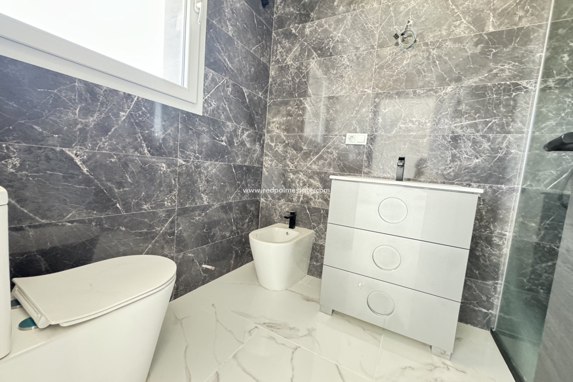 Resale - Villa -
Torrevieja - Los balcones