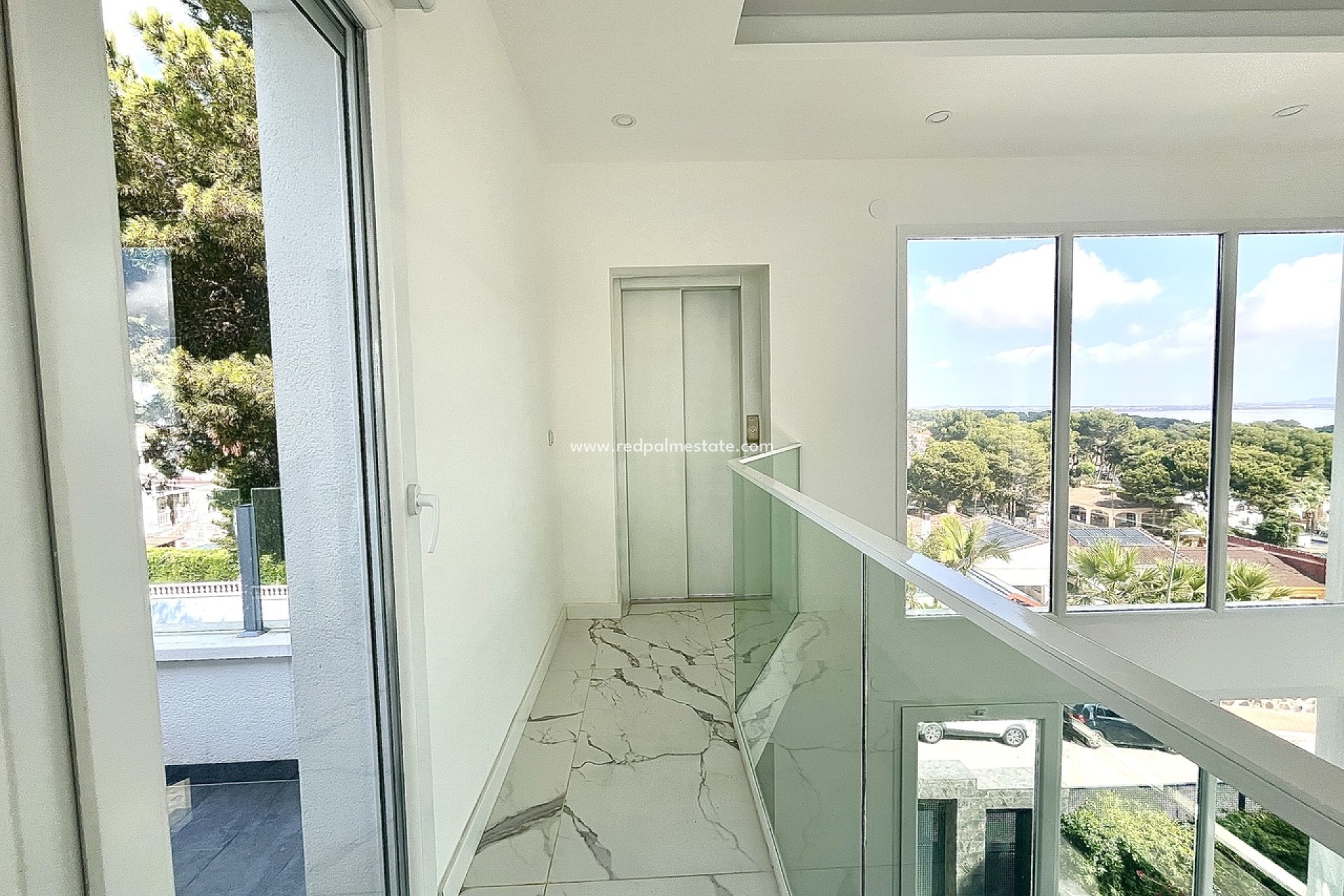 Resale - Villa -
Torrevieja - Los balcones