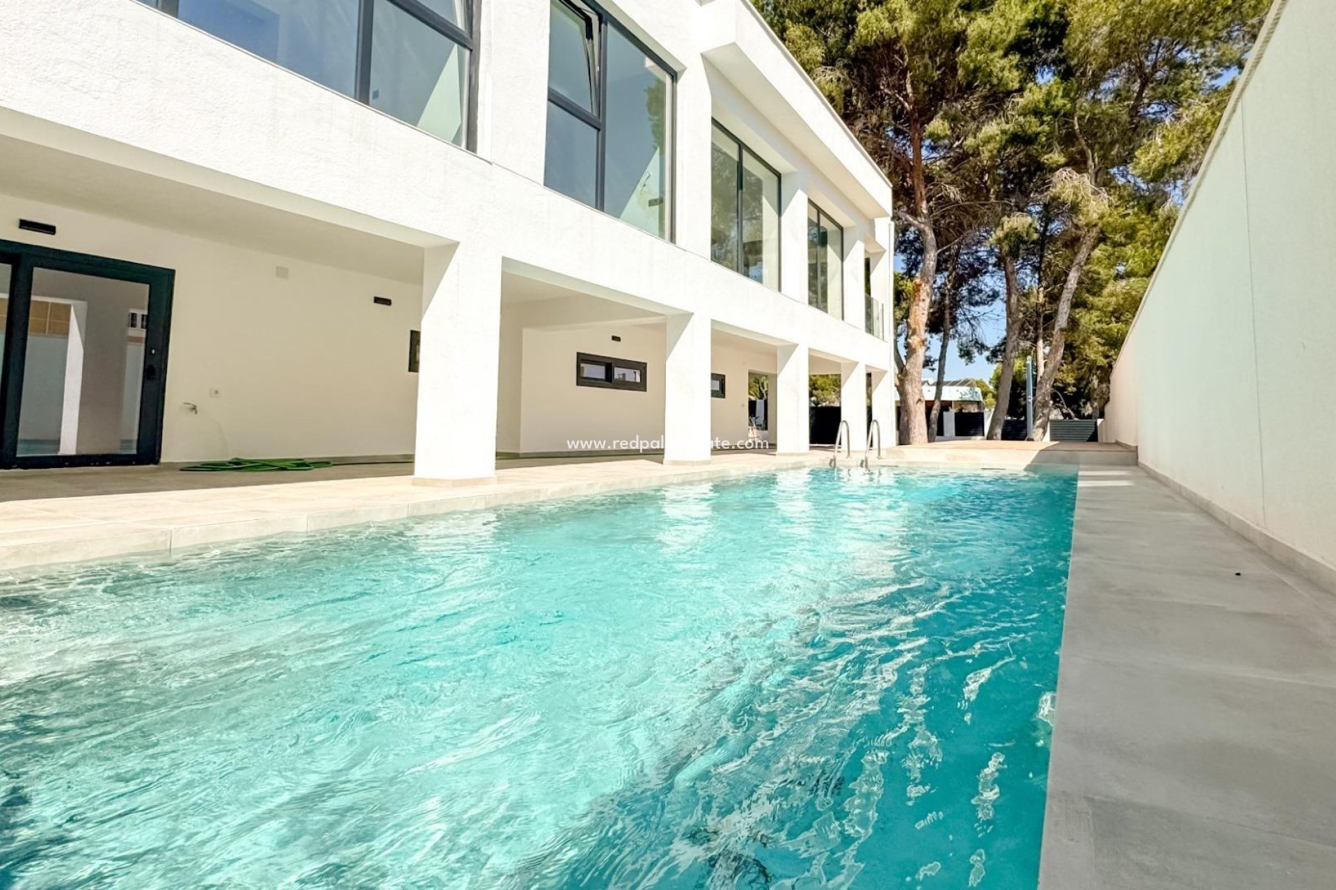 Resale - Villa -
Torrevieja - Los balcones