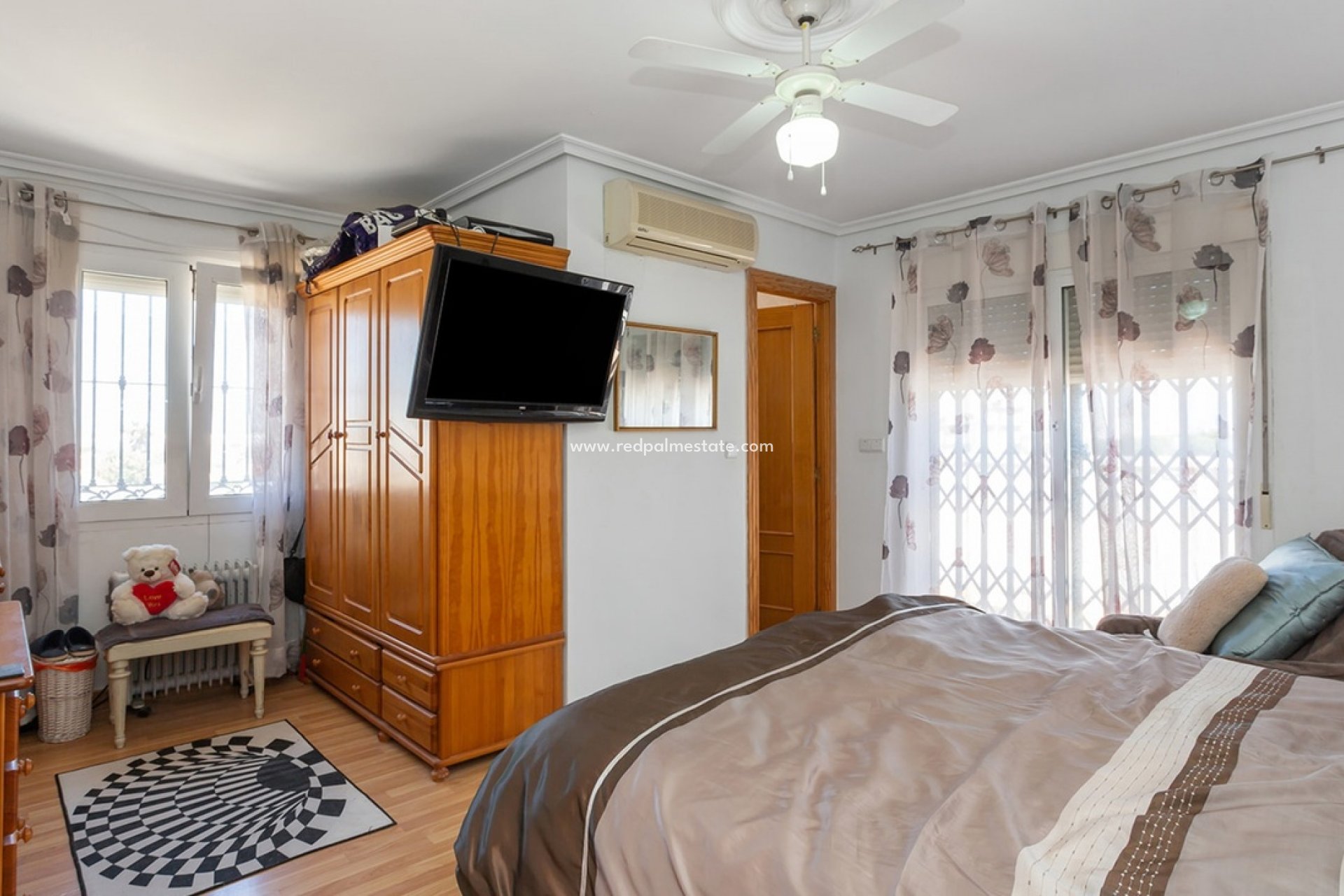 Resale - Villa -
Torrevieja - Los balcones