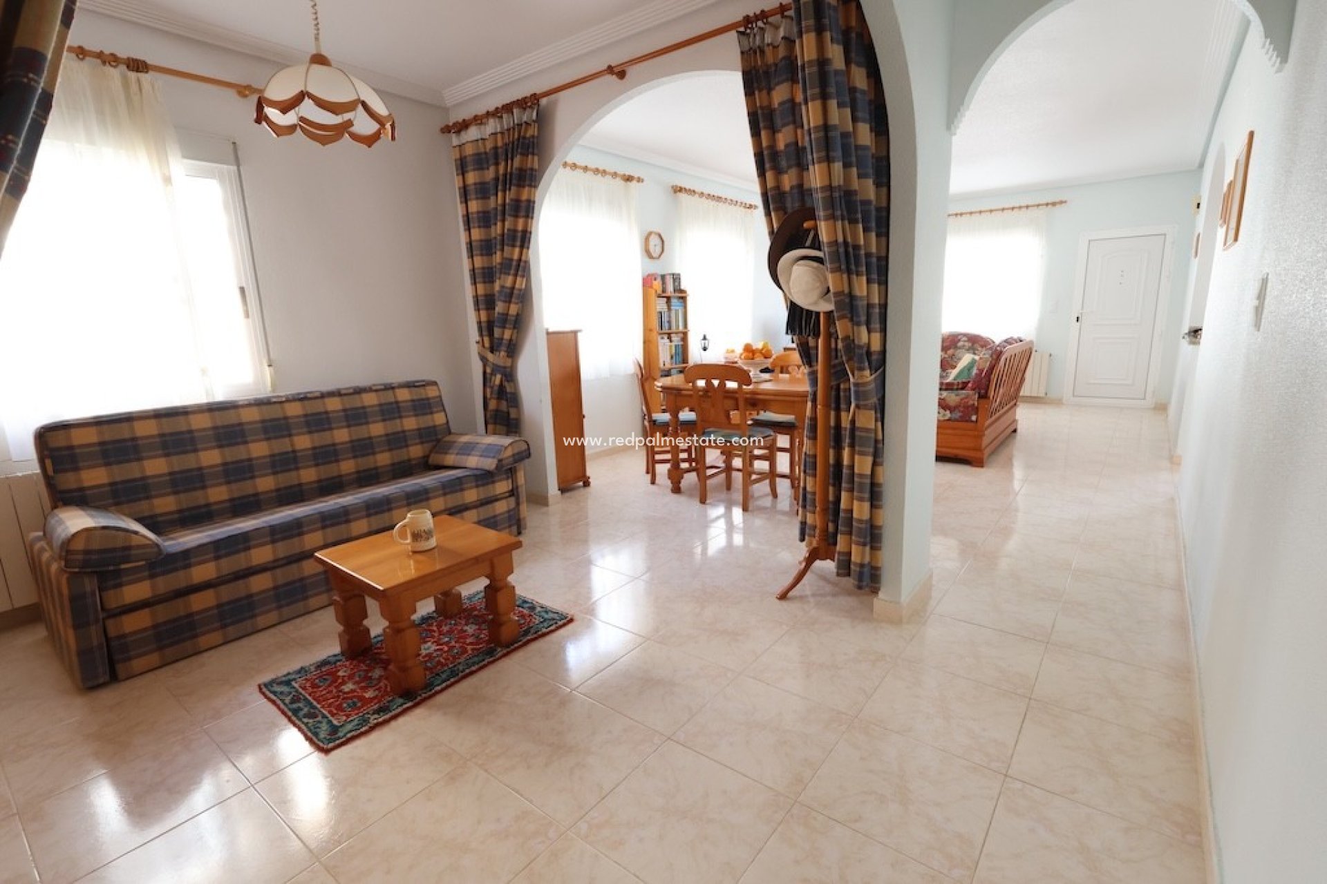 Resale - Villa -
Torrevieja - Los balcones