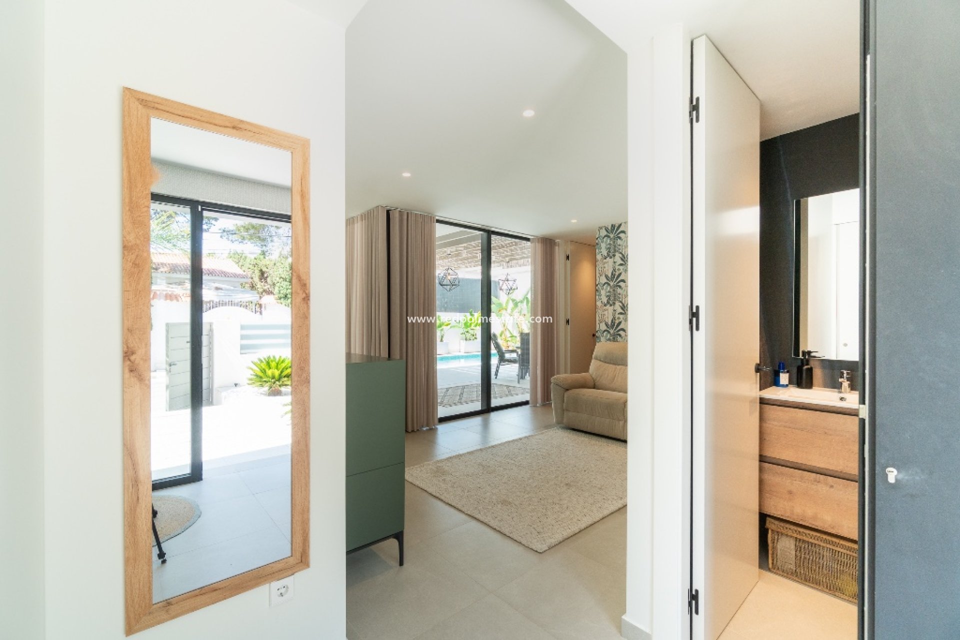 Resale - Villa -
Torrevieja - Los balcones