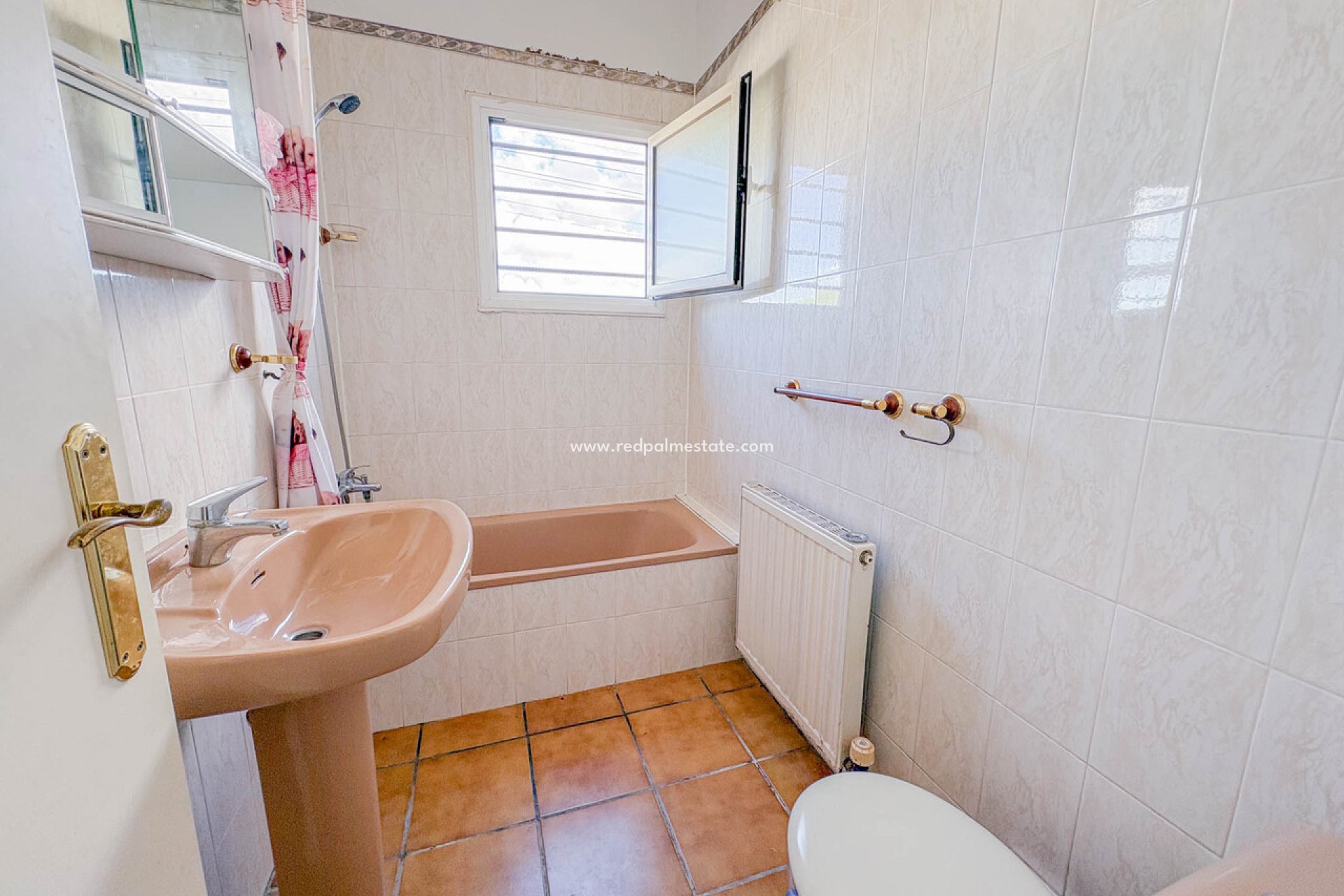 Resale - Villa -
Torrevieja - Los balcones