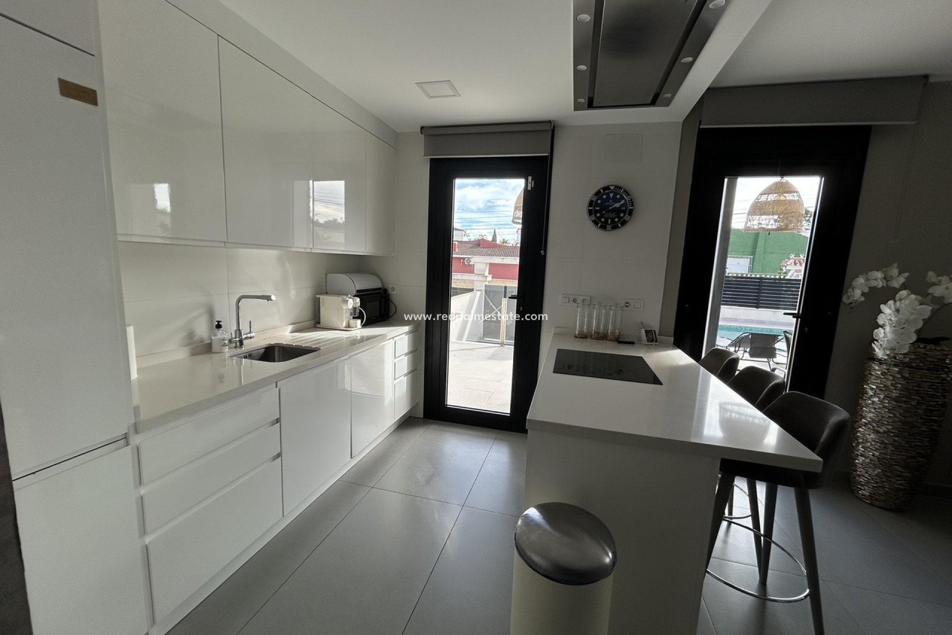 Resale - Villa -
Torrevieja - Los balcones