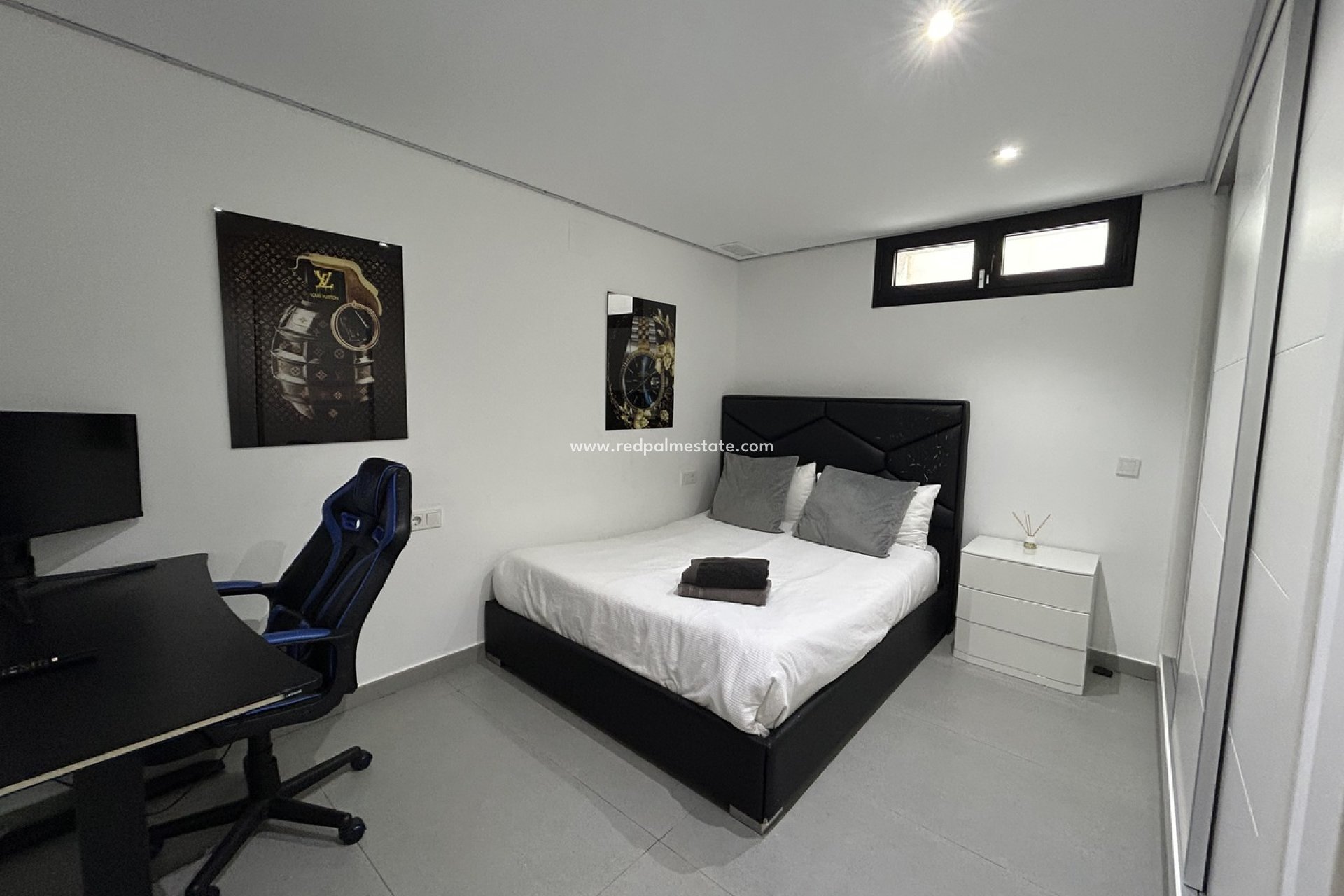 Resale - Villa -
Torrevieja - Los balcones