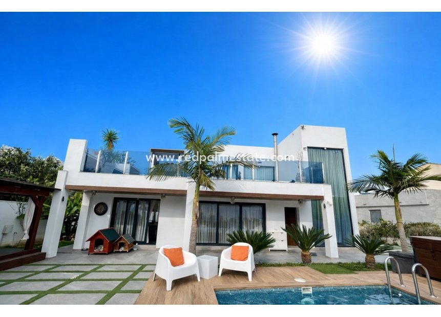 Resale - Villa -
Torrevieja - Los balcones