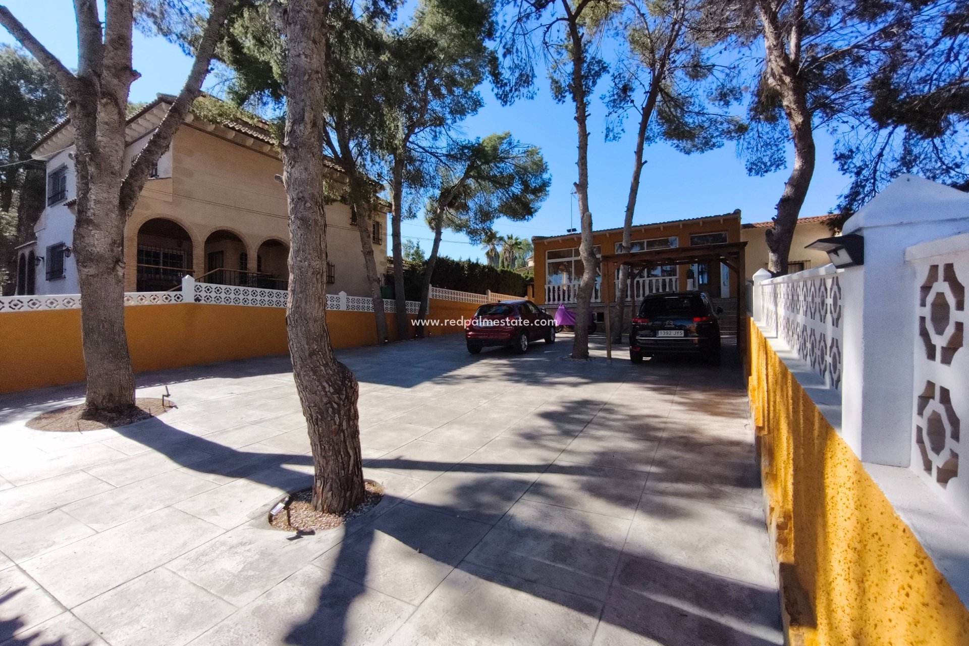Resale - Villa -
Torrevieja - Los balcones