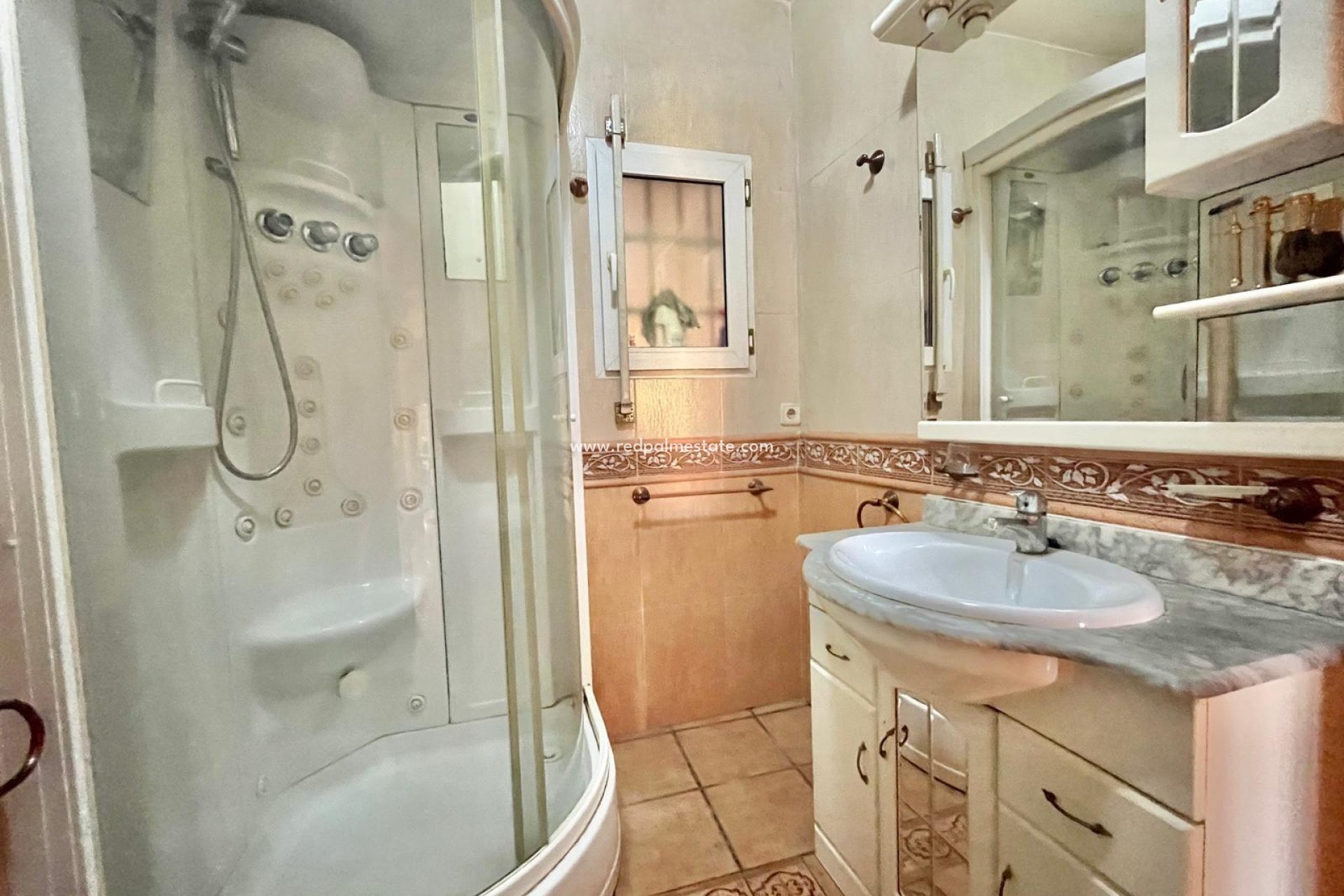 Resale - Villa -
Torrevieja - Los balcones