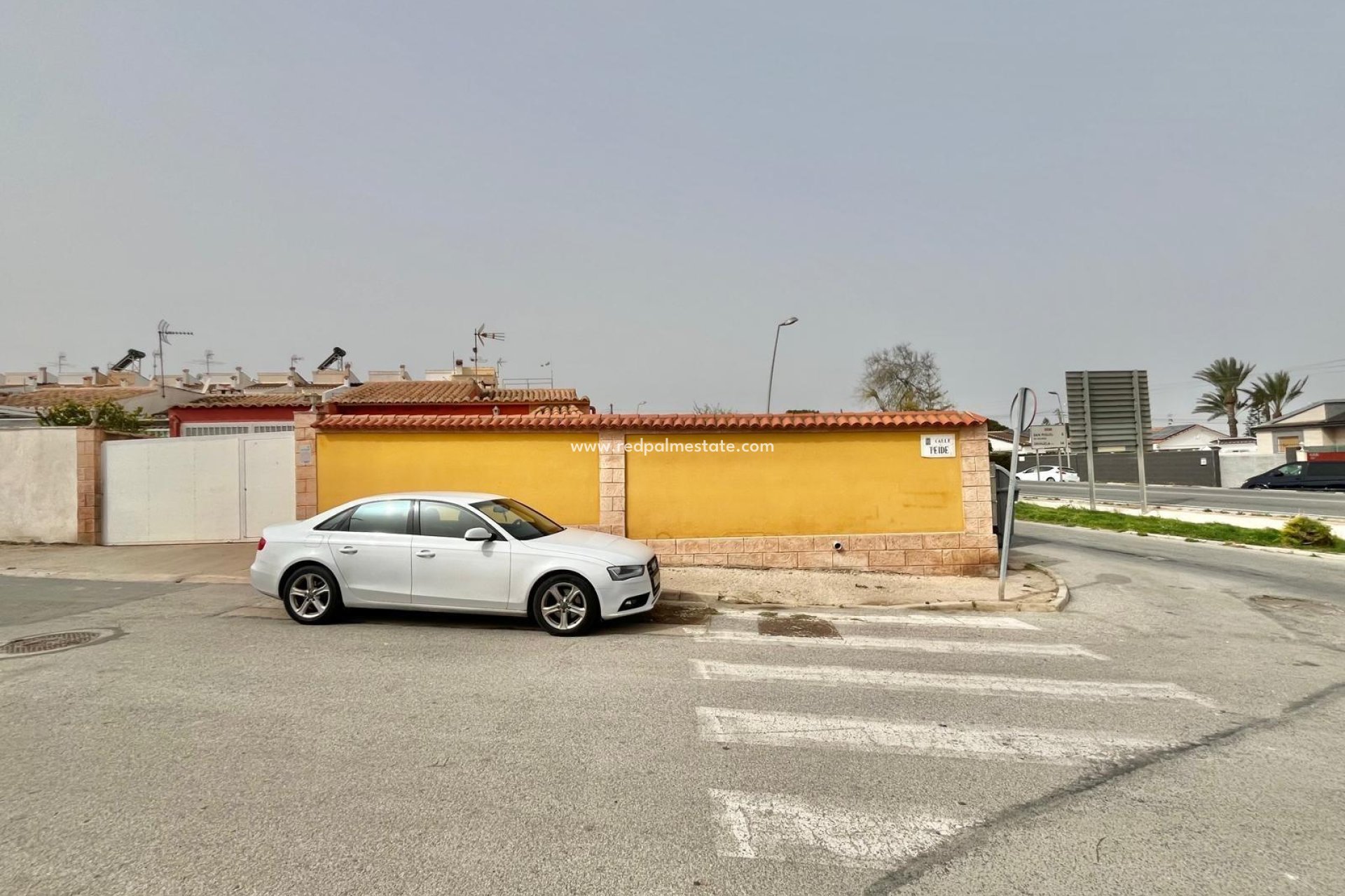 Resale - Villa -
Torrevieja - Los balcones