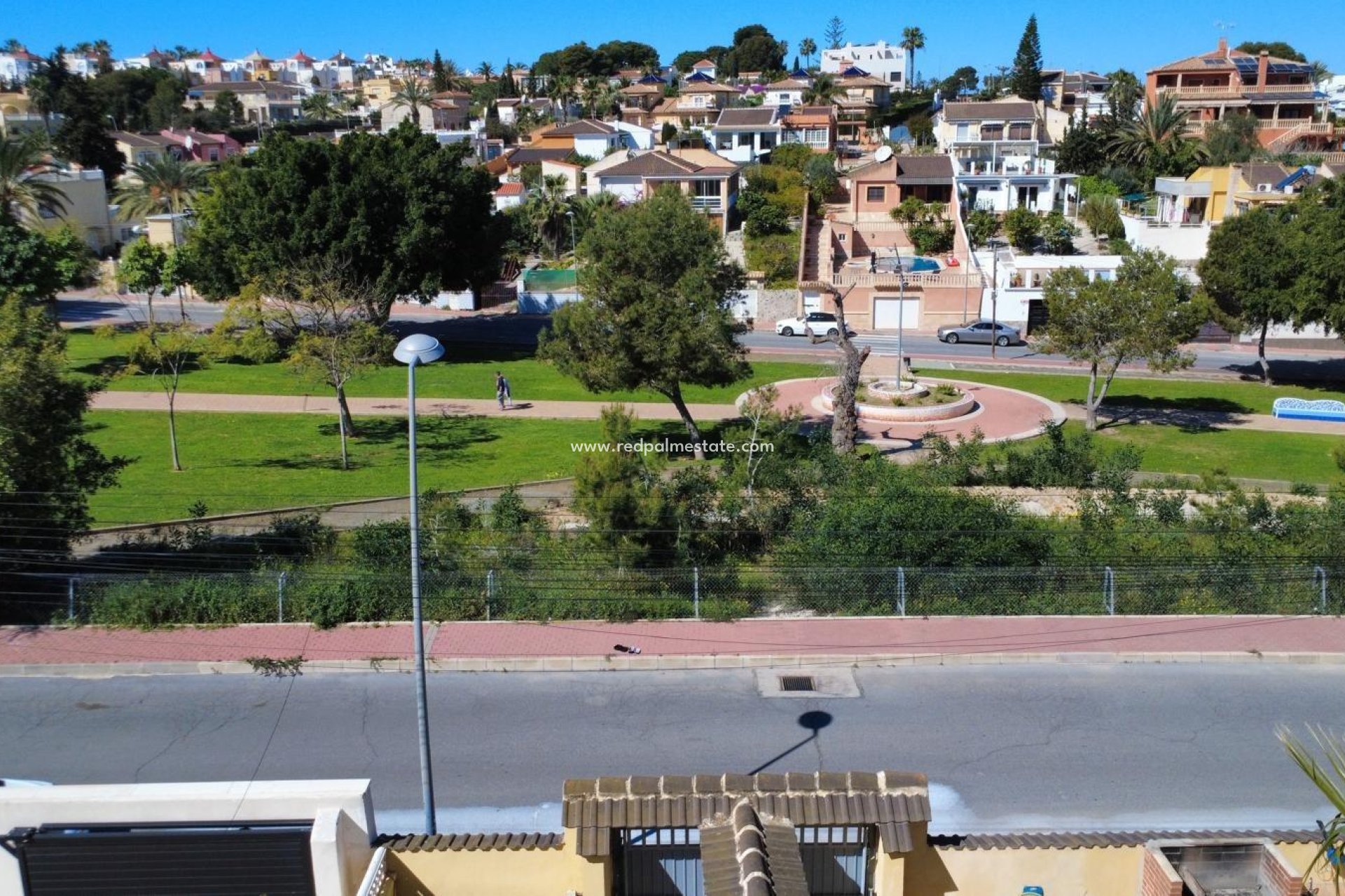 Resale - Villa -
Torrevieja - Los balcones