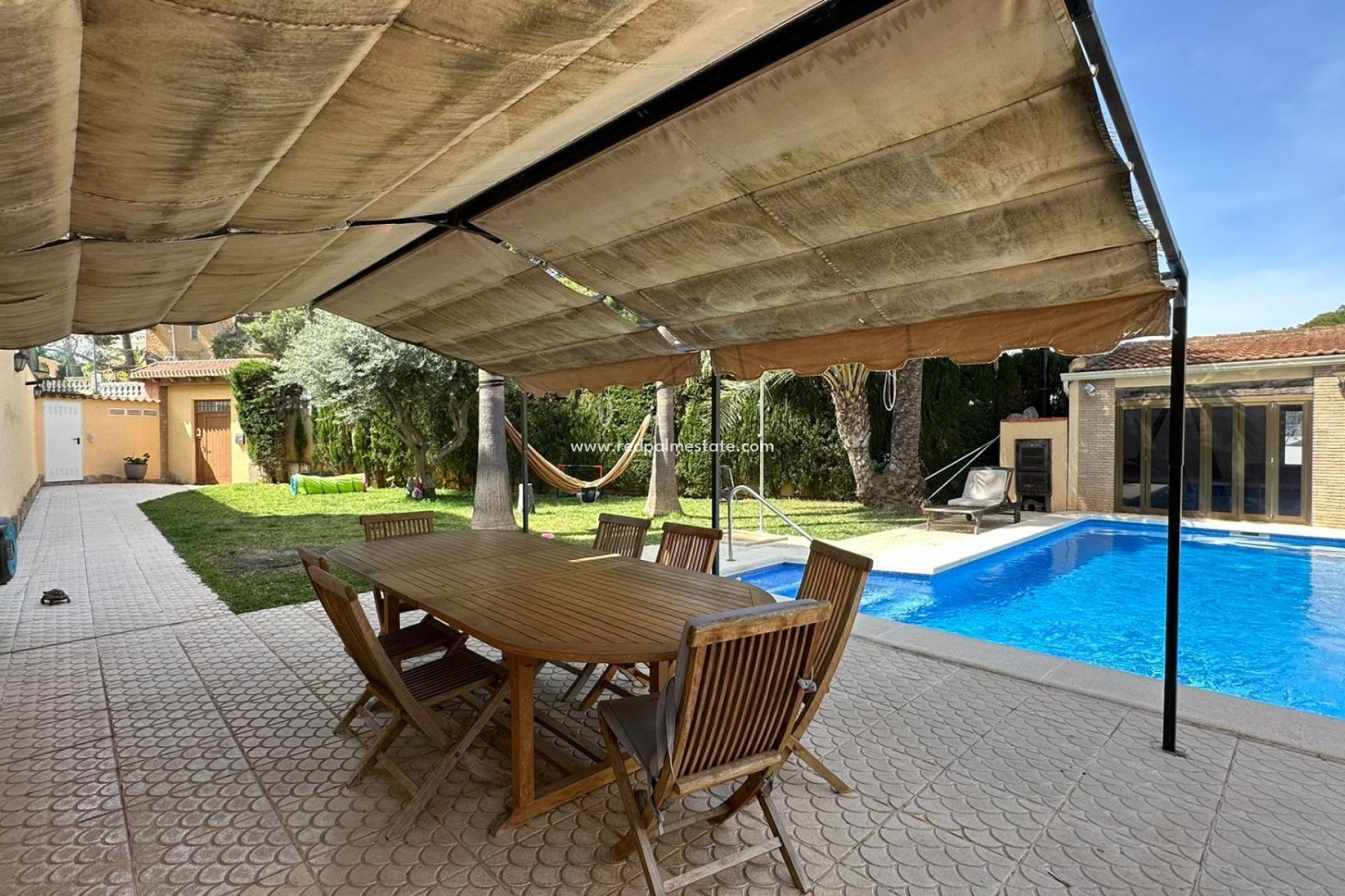 Resale - Villa -
Torrevieja - Los balcones