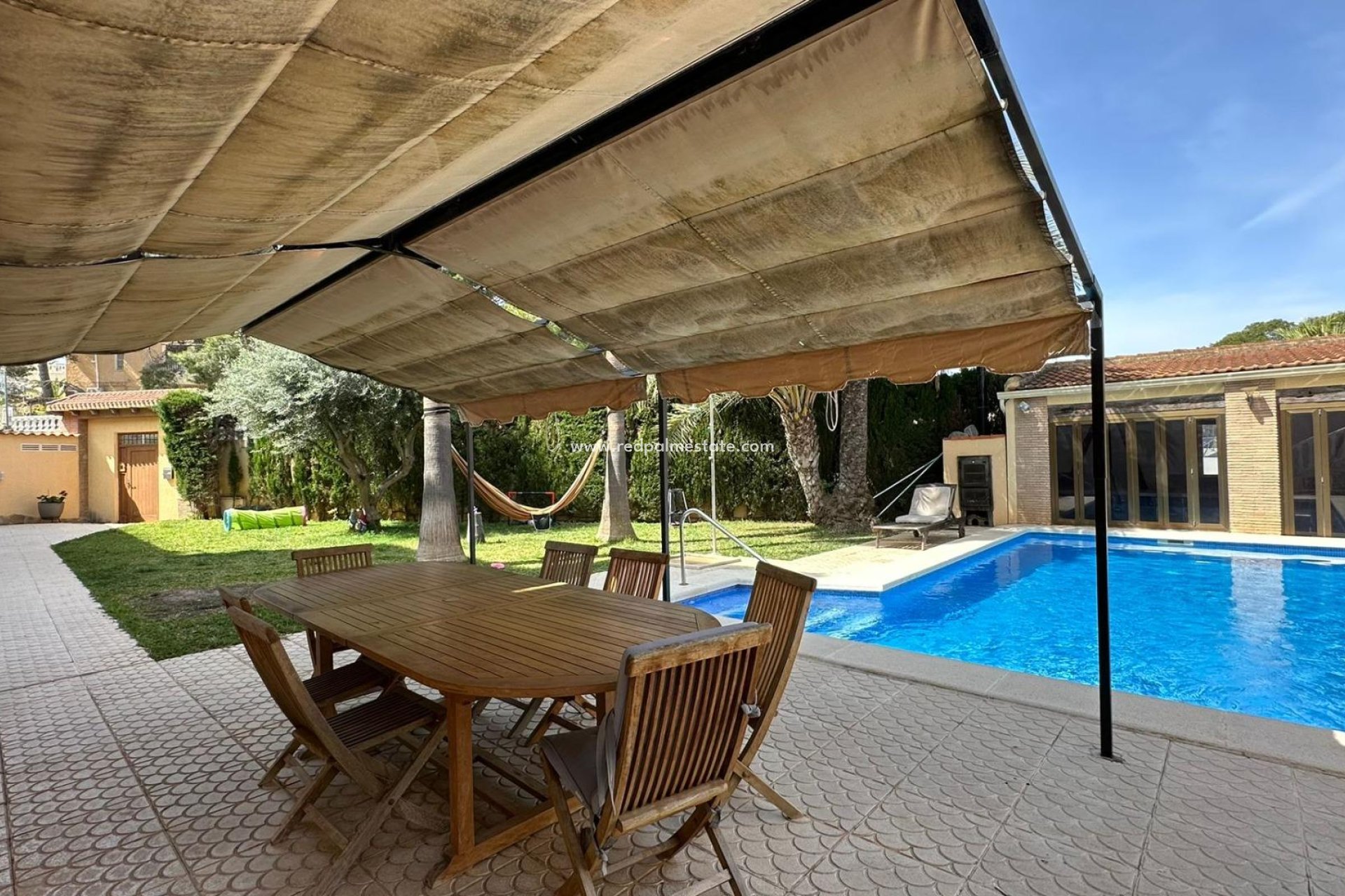 Resale - Villa -
Torrevieja - Los balcones