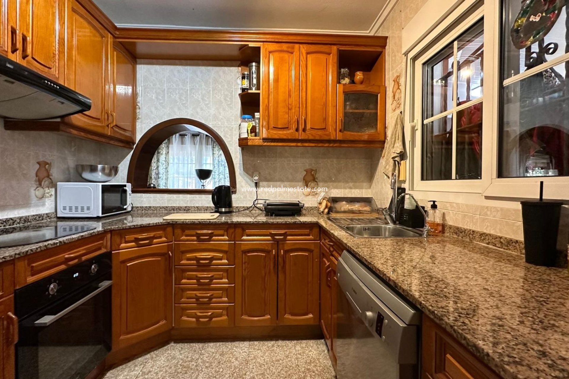 Resale - Villa -
Torrevieja - Los balcones