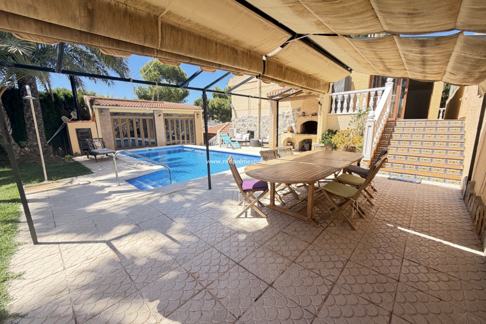 Resale - Villa -
Torrevieja - Los balcones