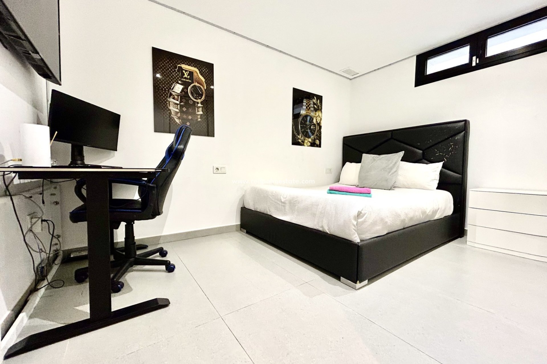 Resale - Villa -
Torrevieja - Los balcones