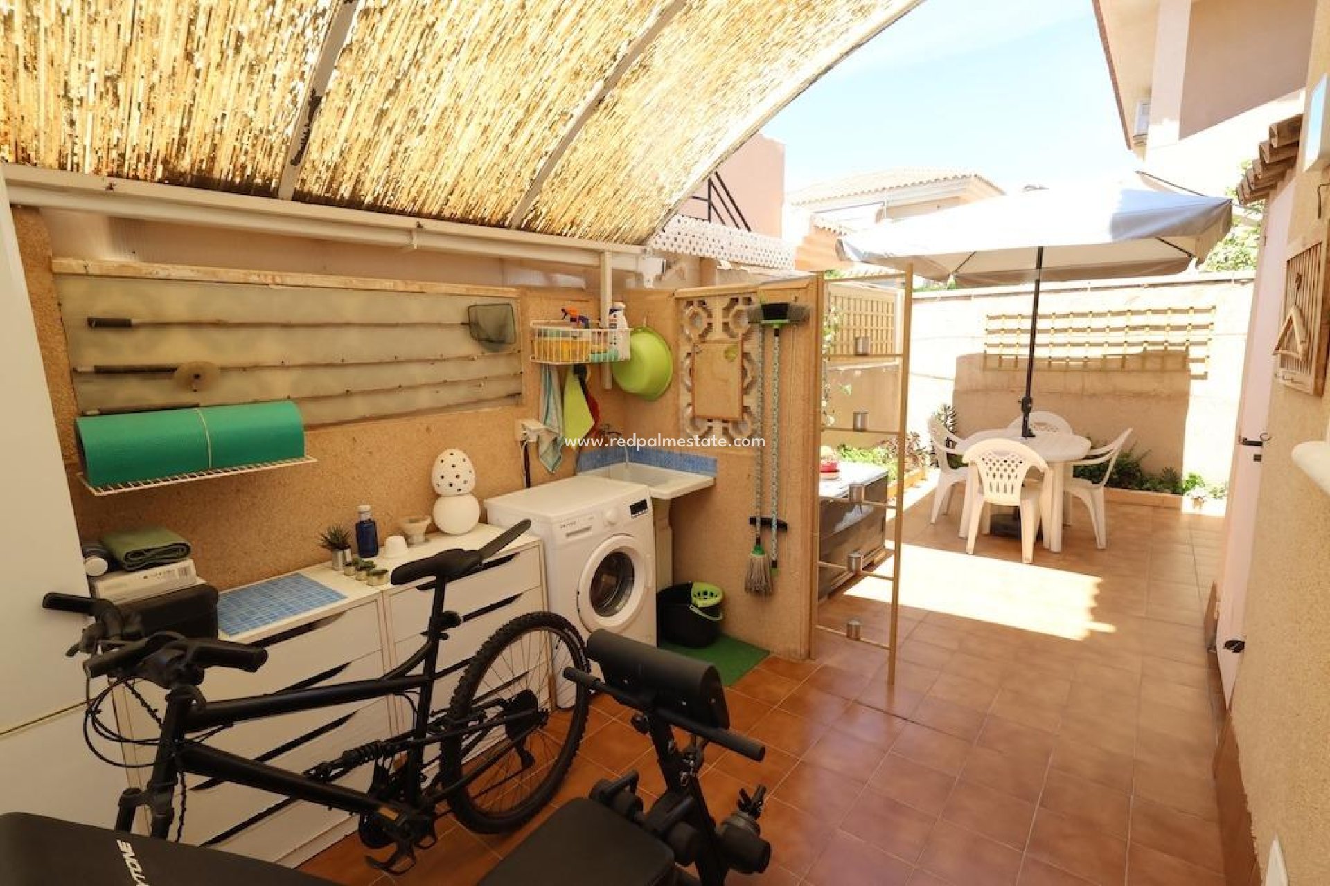 Resale - Villa -
Torrevieja - Los balcones