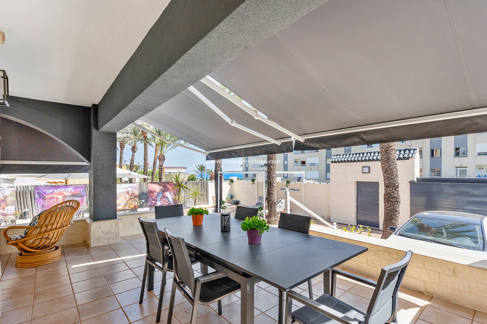 Resale - Villa -
Torrevieja - Punta Prima Torrevieja
