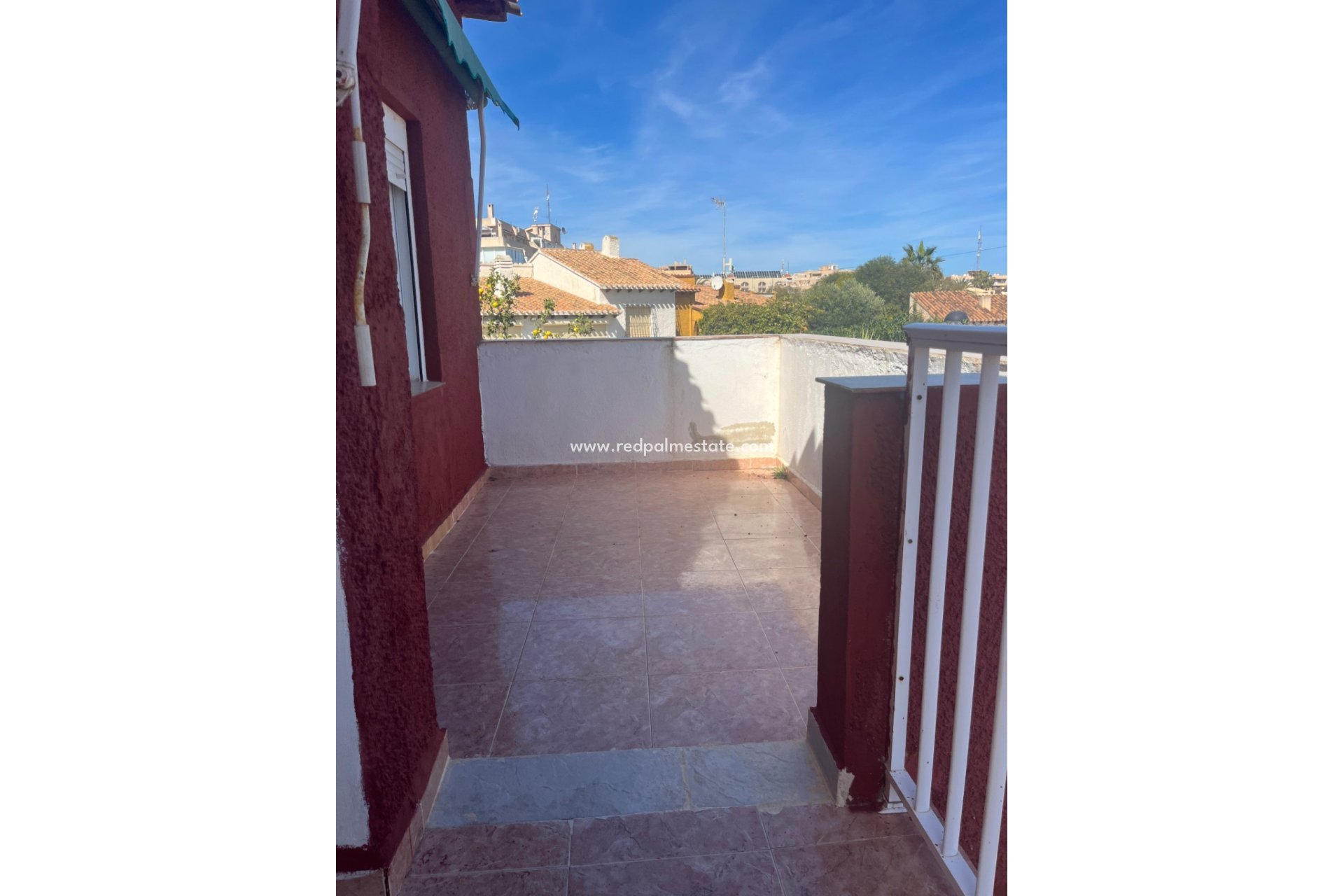 Resale - Villa -
Torrevieja - Punta prima