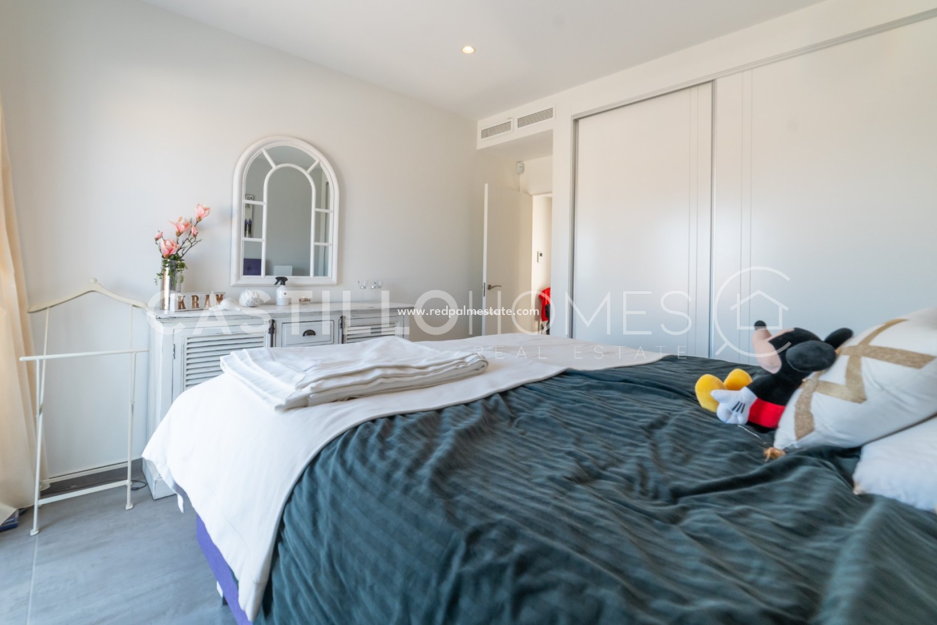 Resale - Villa -
Torrevieja - Rosaleda-los frutales