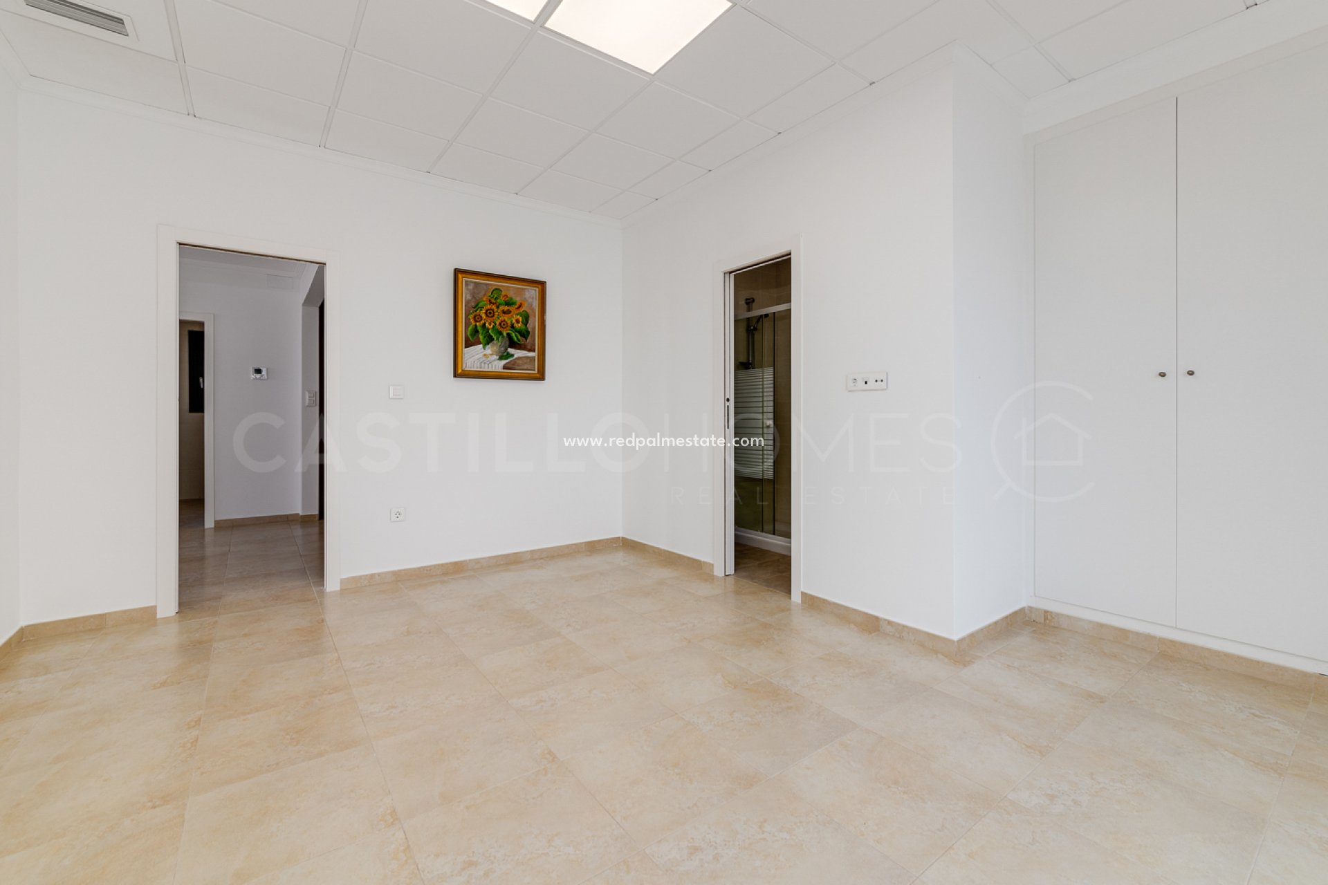 Resale - Villa -
Torrevieja - Torre del moro