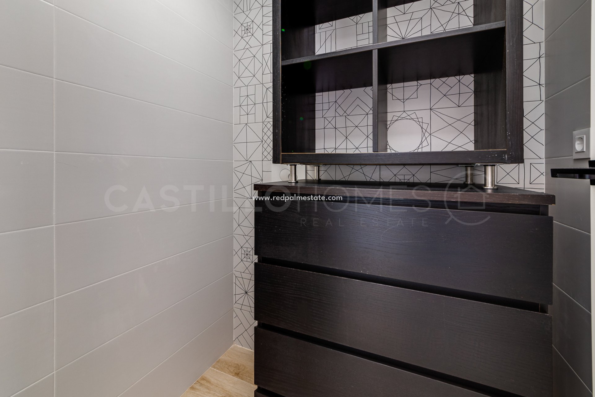 Resale - Villa -
Torrevieja - Torre del moro