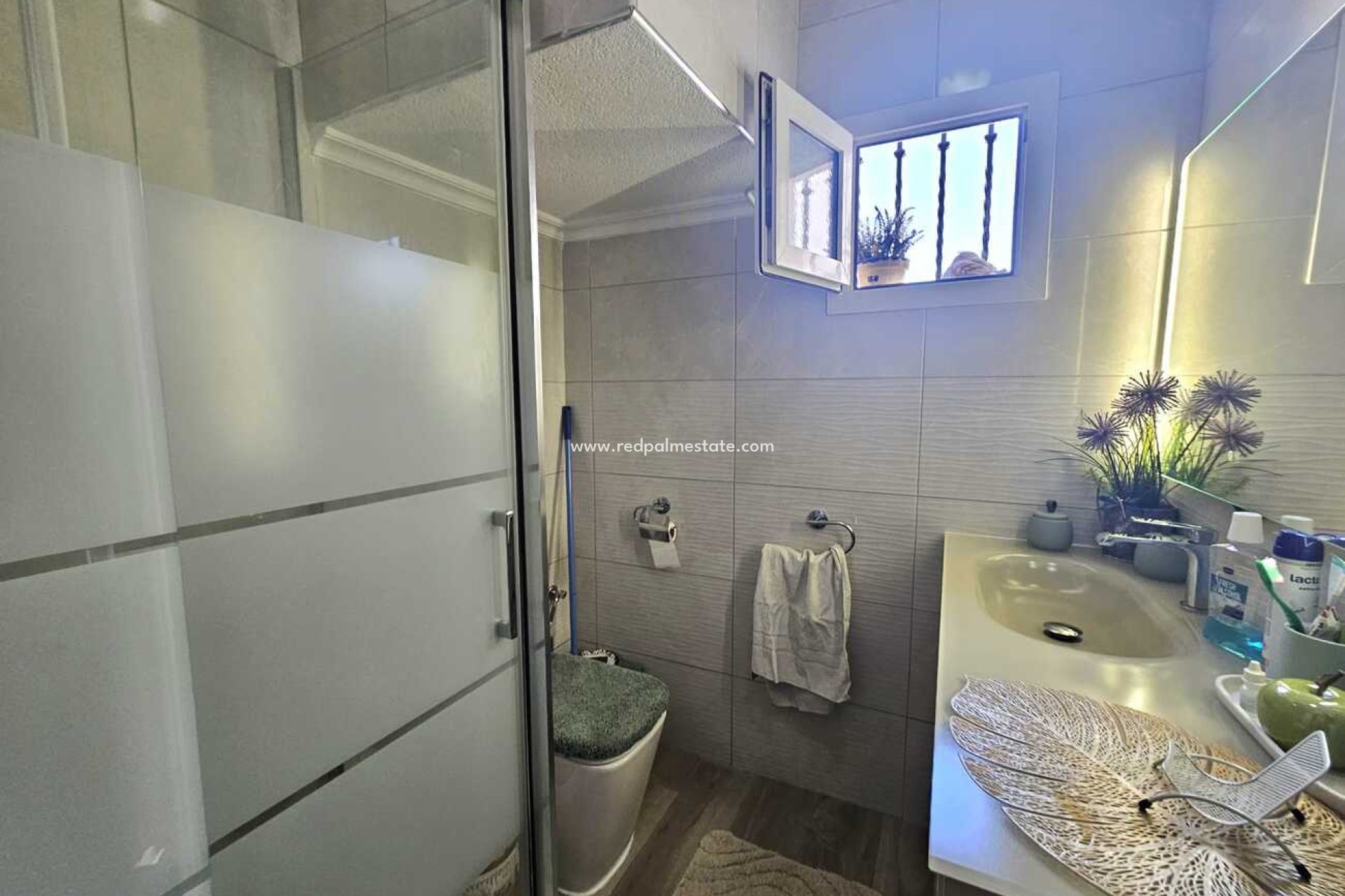 Resale - Villa -
Torrevieja - Torre del moro