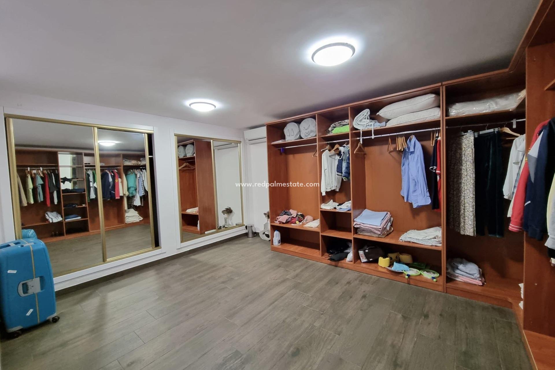 Resale - Villa -
Torrevieja - Torre la mata