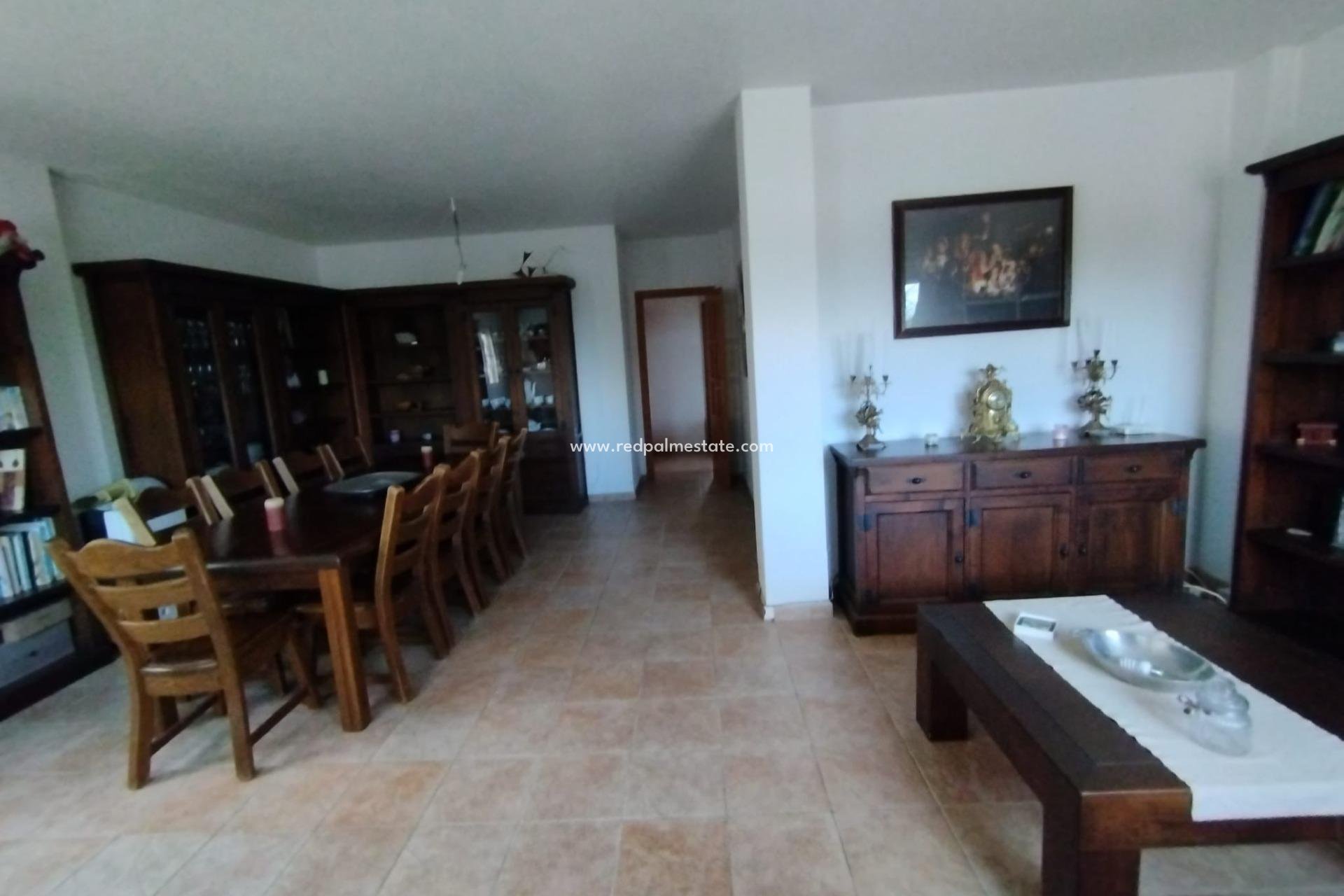 Resale - Villa -
Torrevieja - Torreta