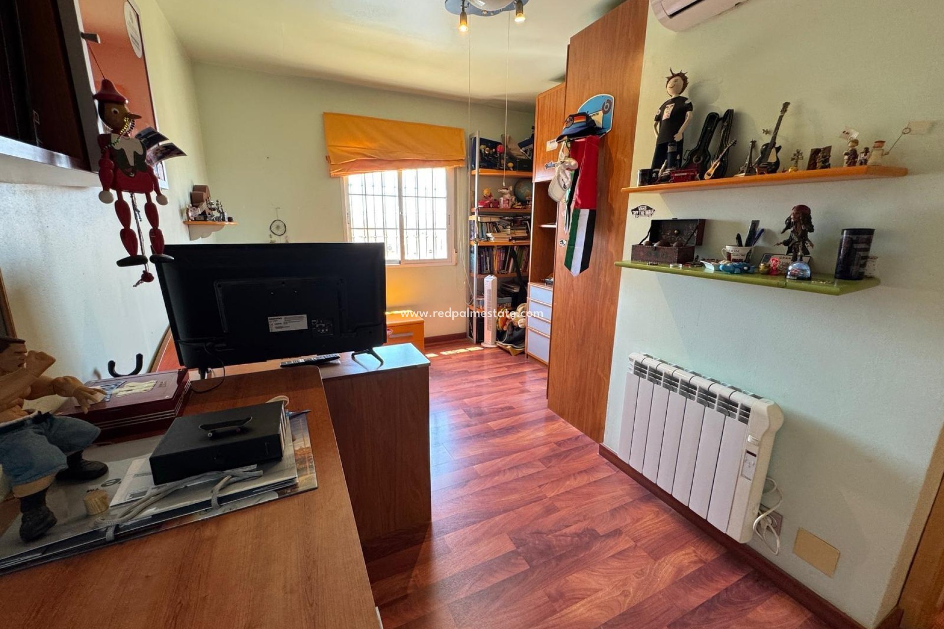Resale - Villa -
Torrevieja - Zona Los Frutales