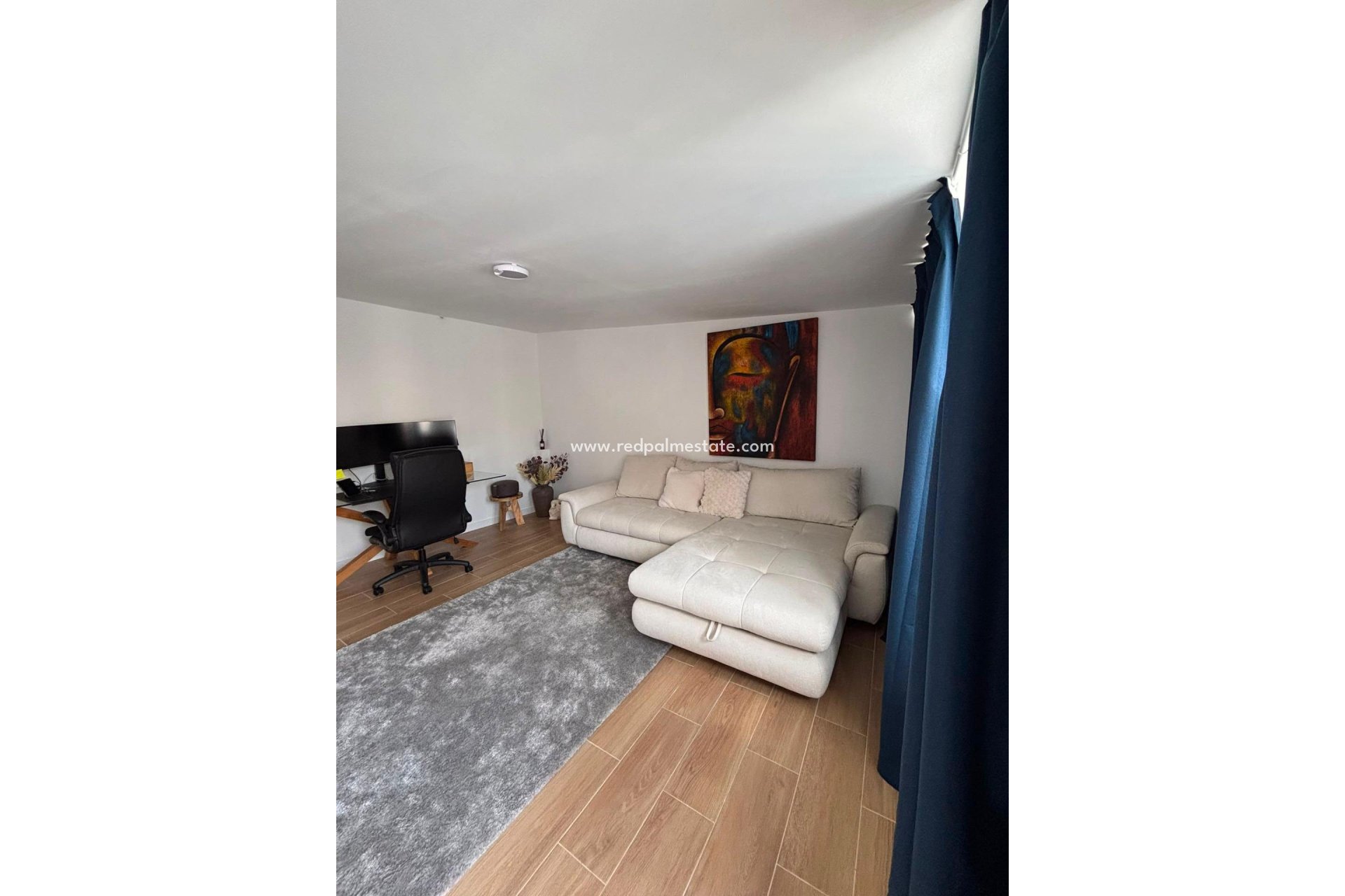 Resale - Villa -
Torrevieja