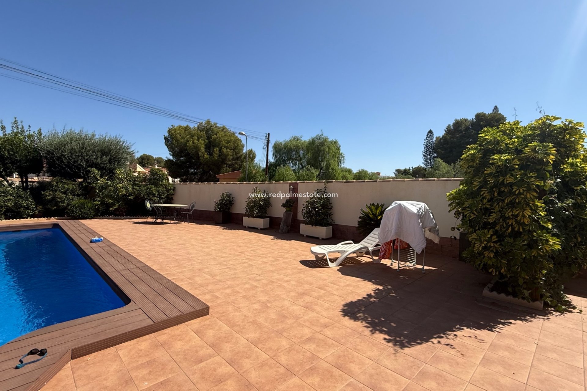 Resale - Villa -
Torrevieja