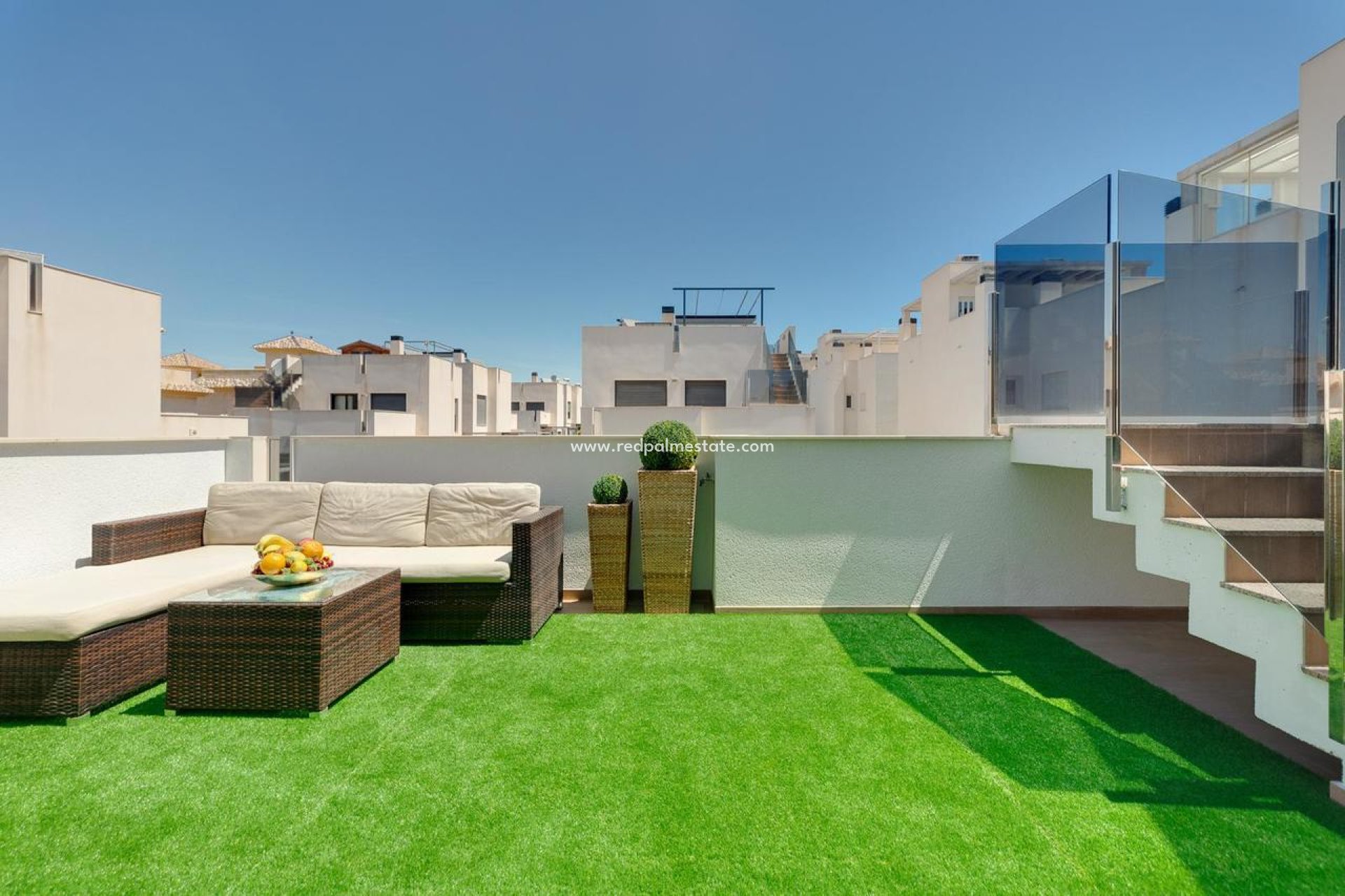Resale - Villa -
Torrevieja