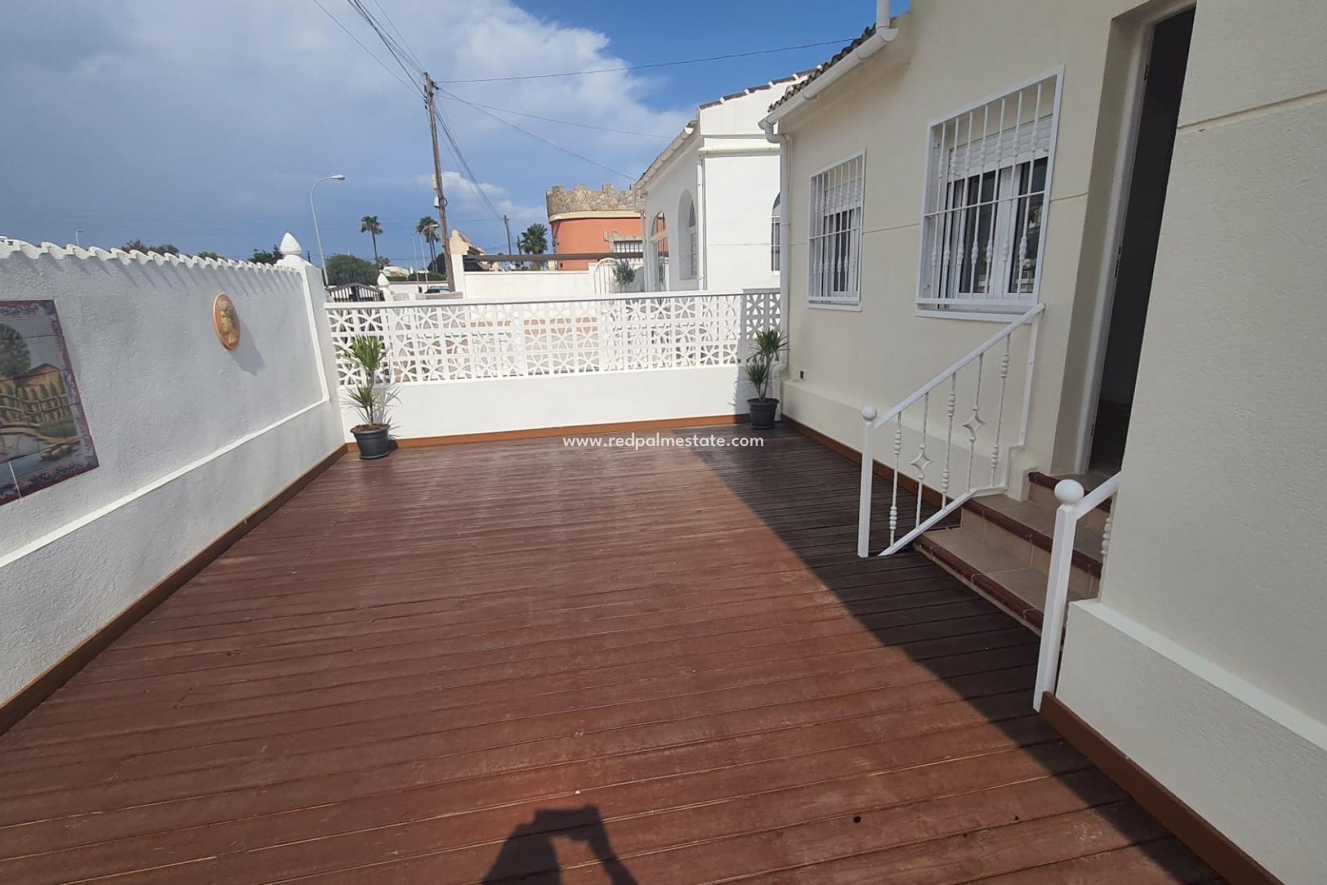 Resale - Villa -
Torrevieja