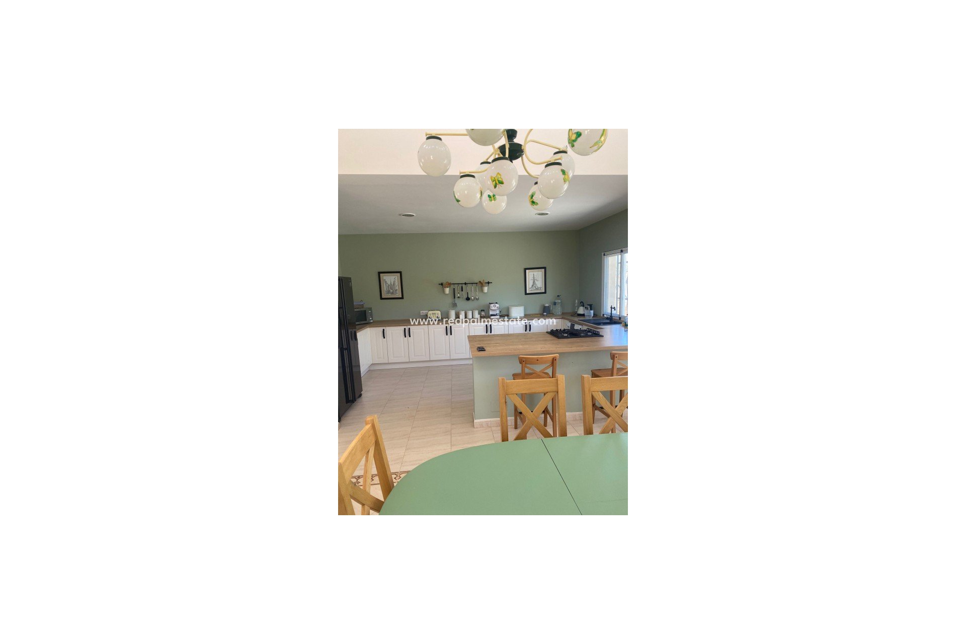 Resale - Villa -
Urcal