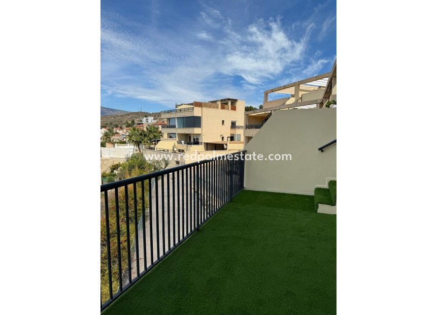 Resale - Villa -
Villajoyosa - Paraiso