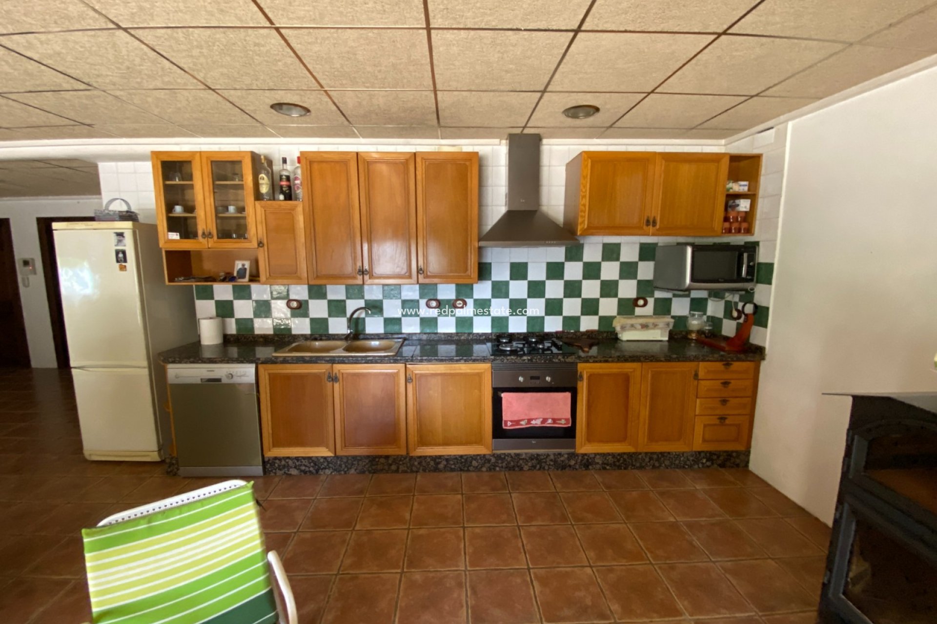 Resale - Villa -
Villena