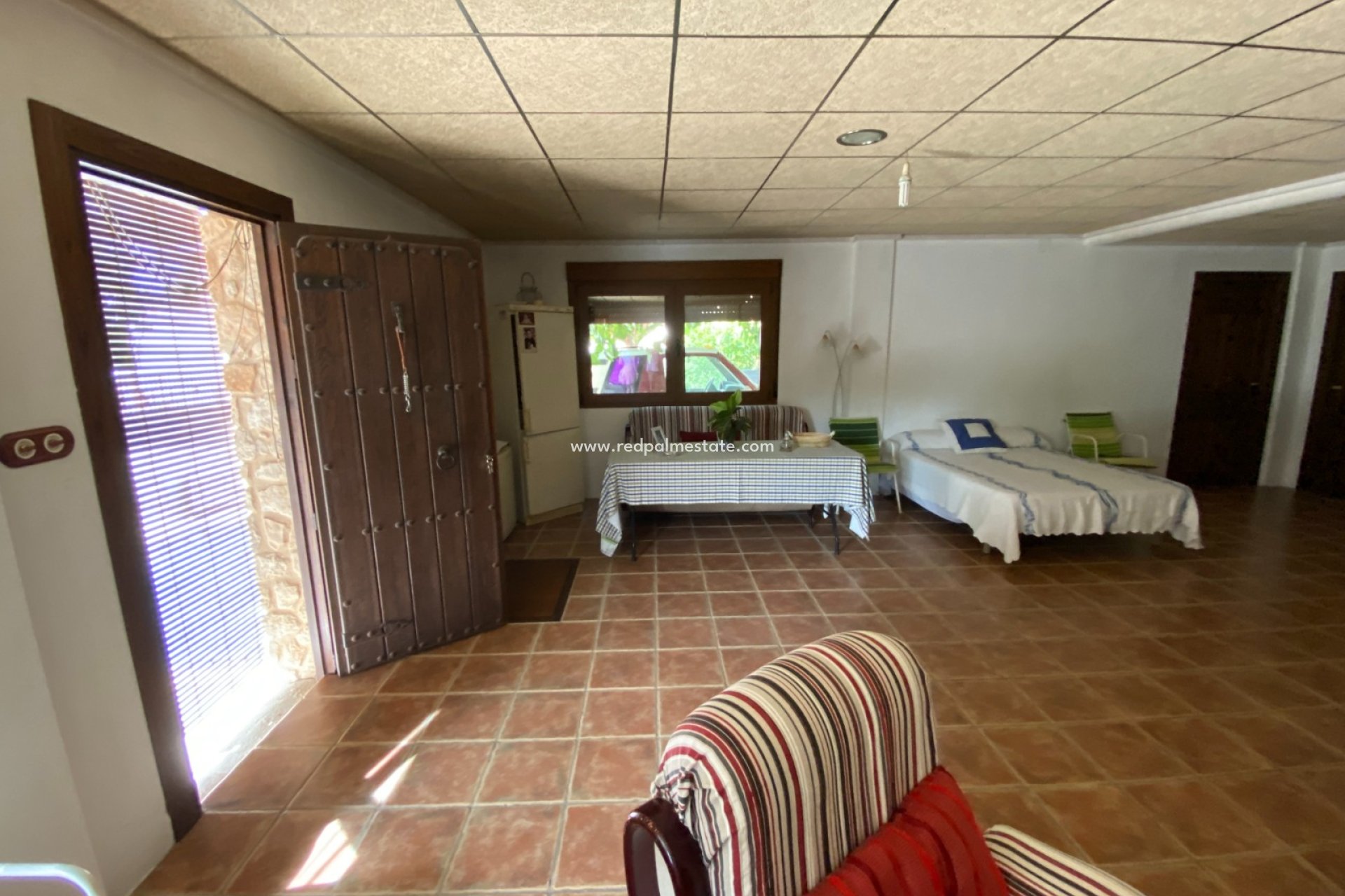 Resale - Villa -
Villena