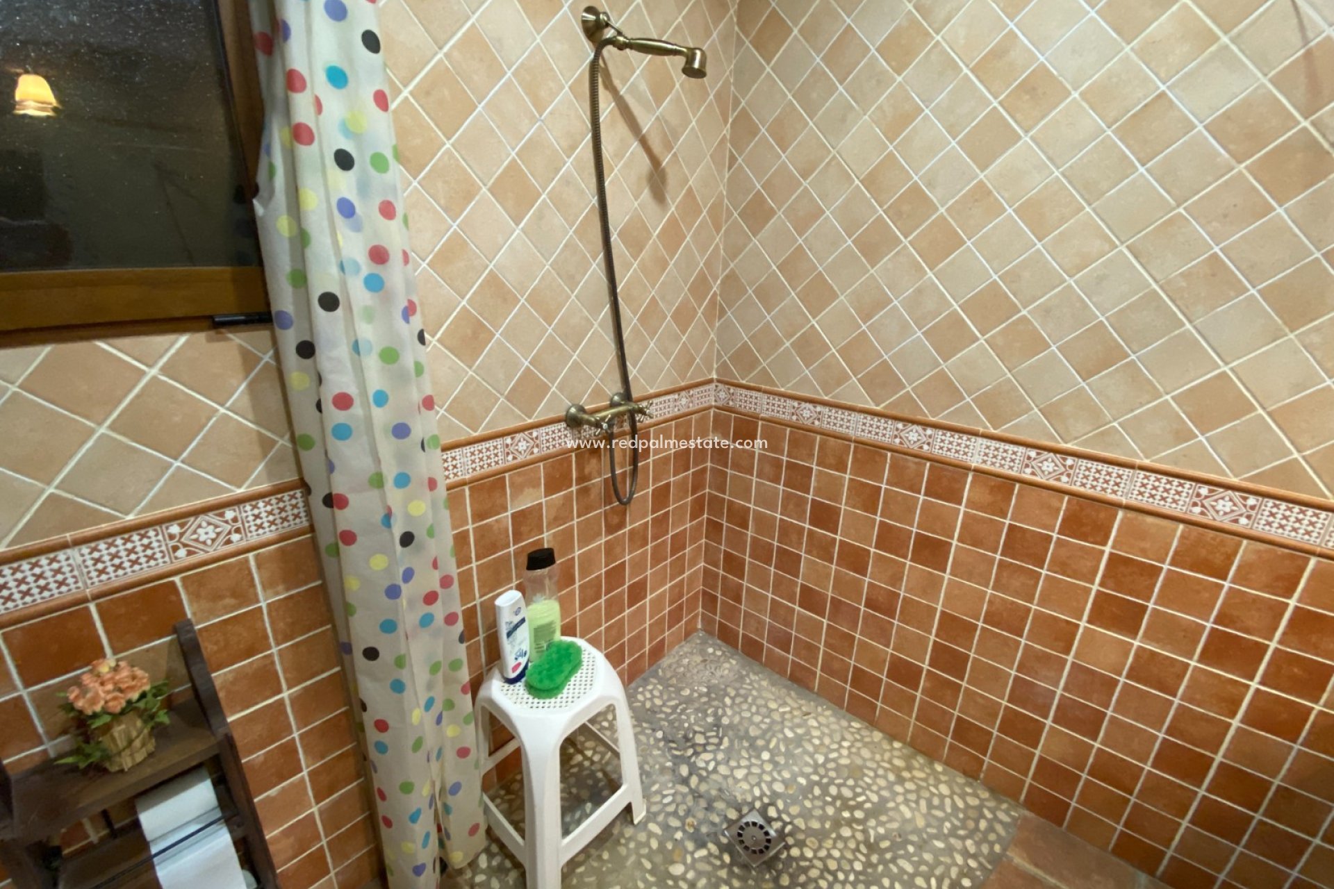 Resale - Villa -
Villena