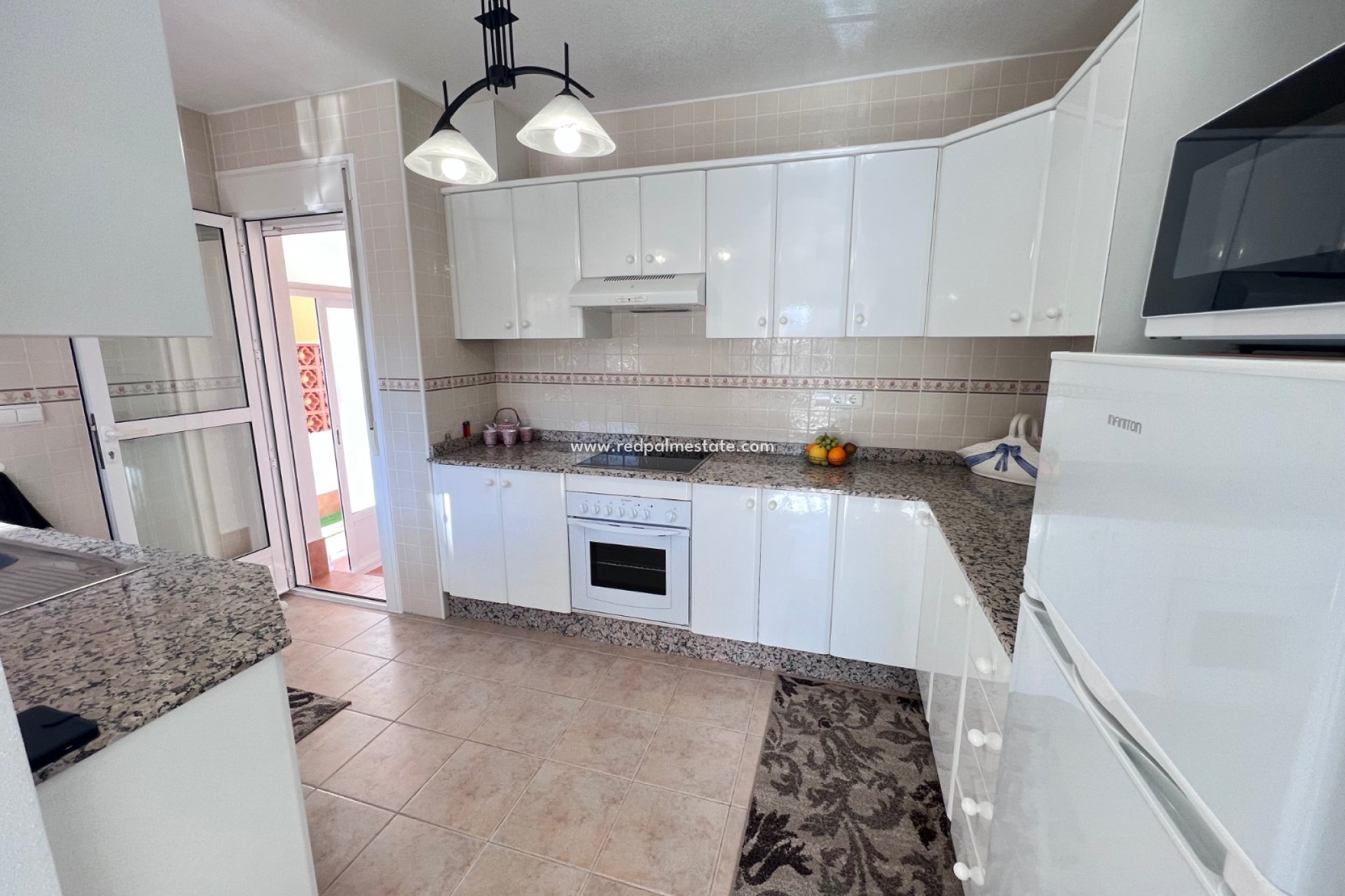 Resale - Villa -
Vistabella Golf Entre Naranjos - Inland