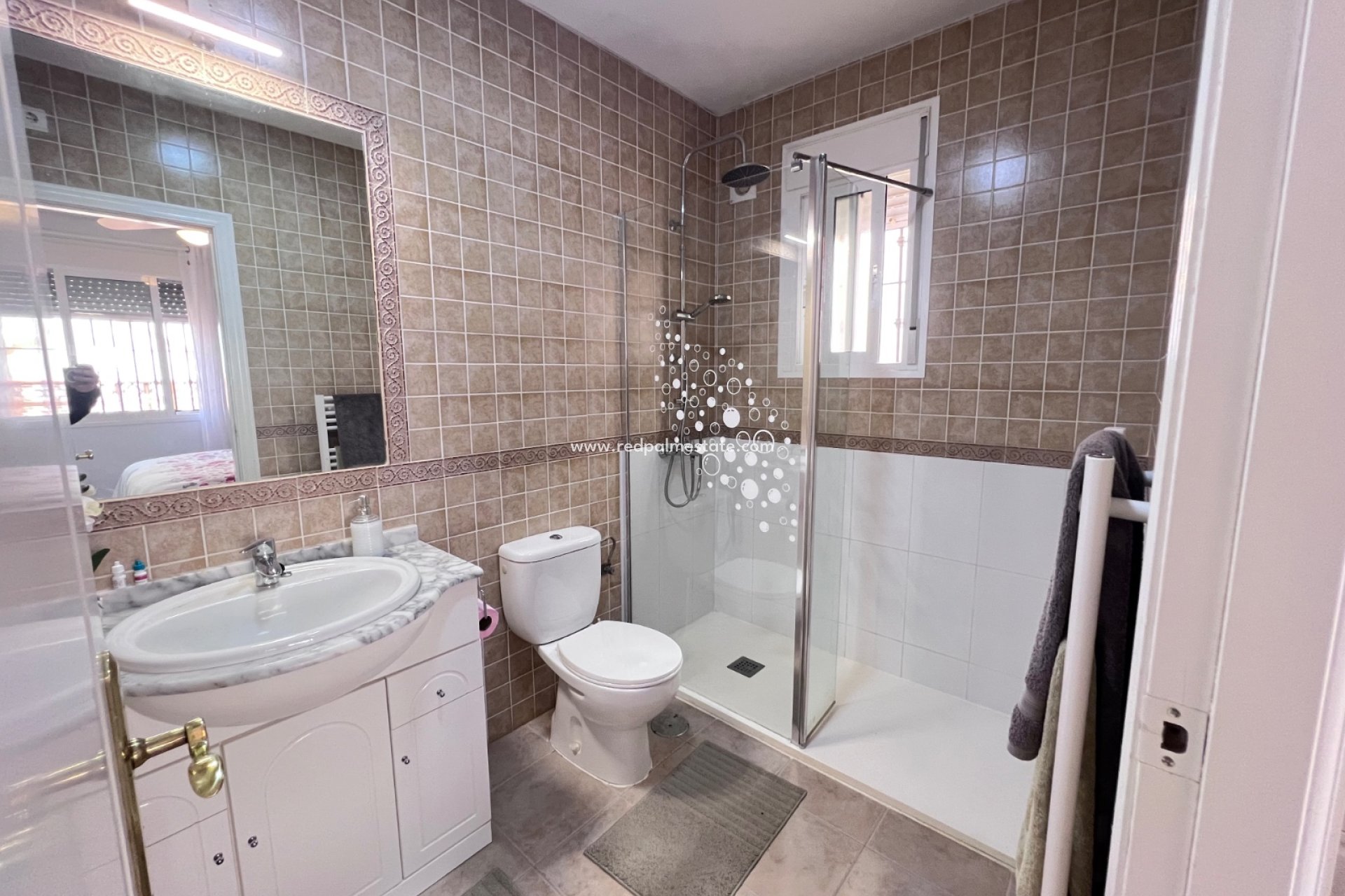 Resale - Villa -
Vistabella Golf Entre Naranjos - Inland