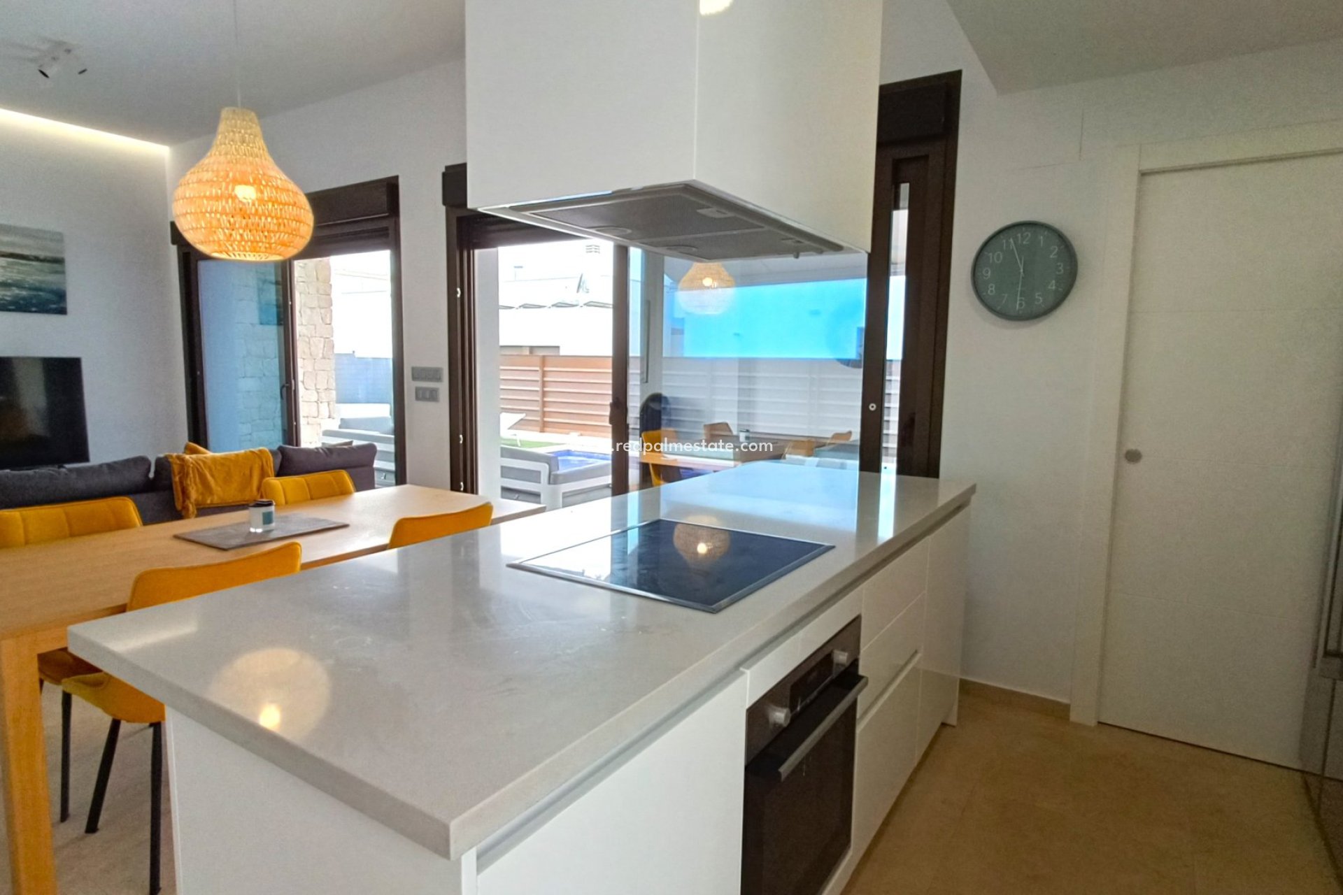 Resale - Villa -
Vistabella Golf Entre Naranjos - Inland