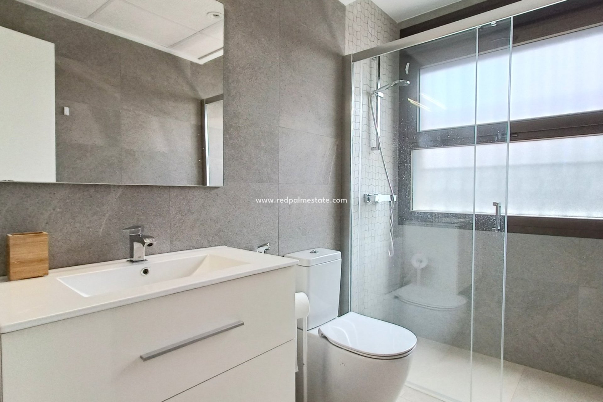 Resale - Villa -
Vistabella Golf Entre Naranjos - Inland