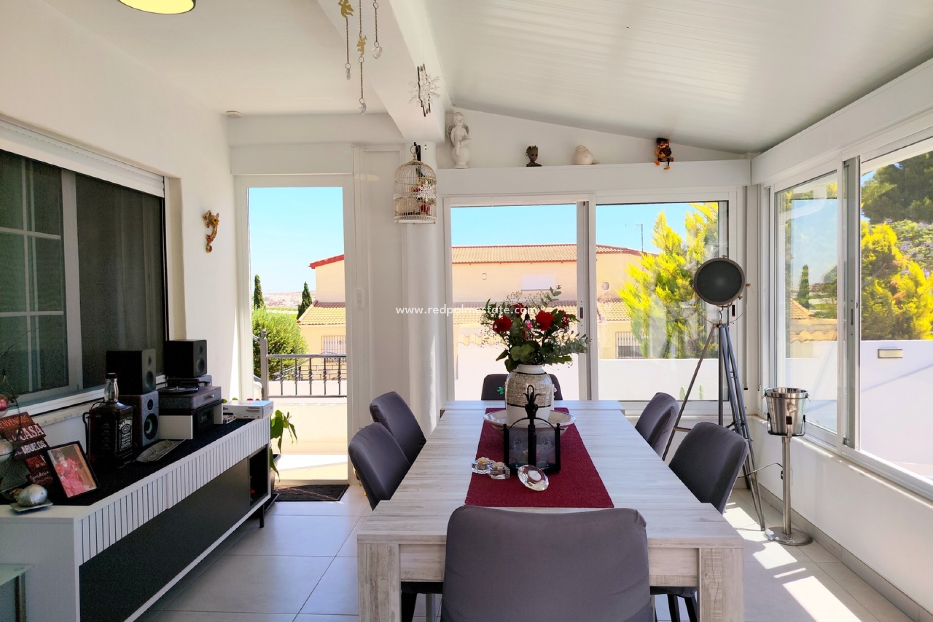 Resale - Villa -
Vistabella Golf Entre Naranjos - Inland