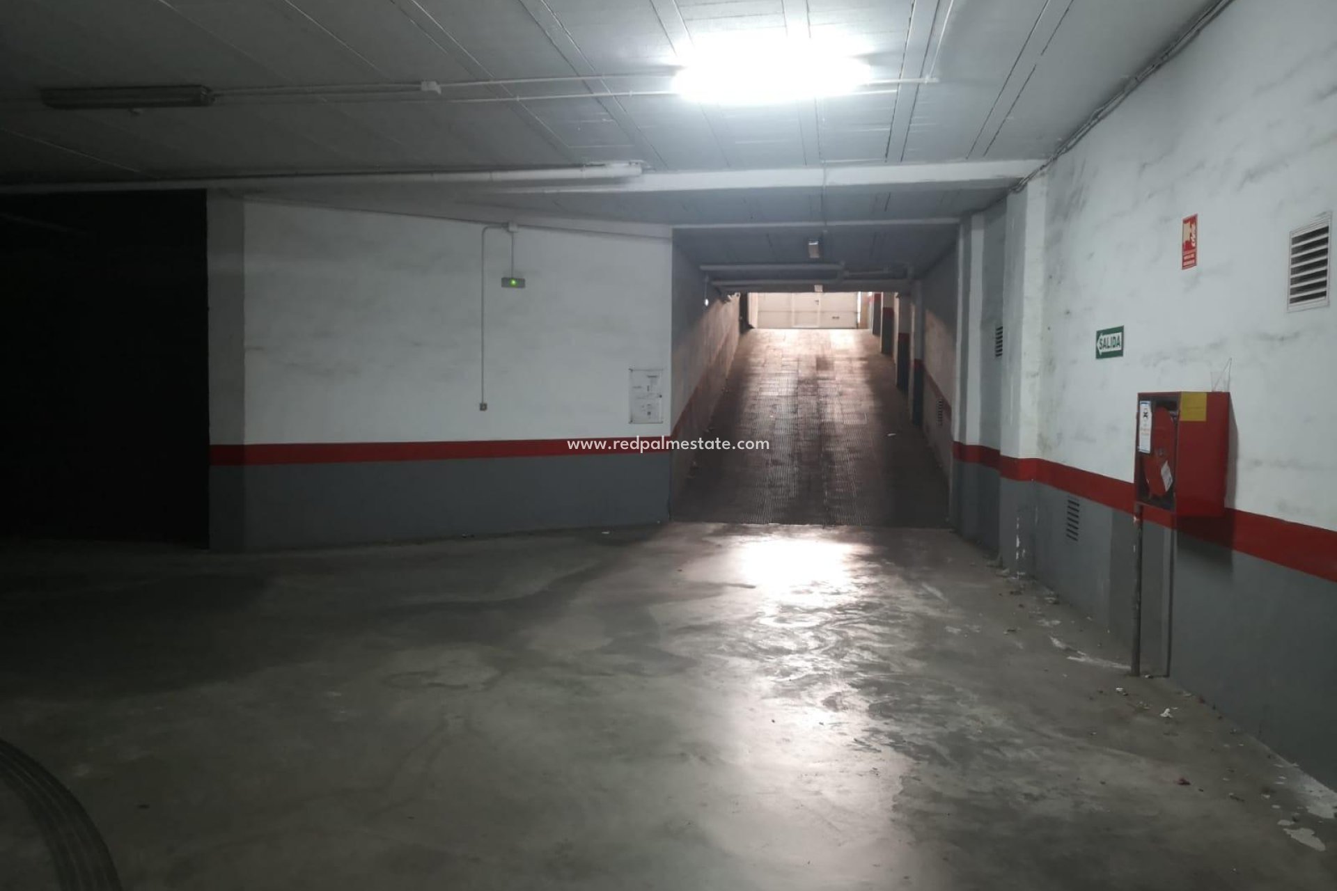 Reventa - Aparcamiento -
Torrevieja - Centro Torrevieja