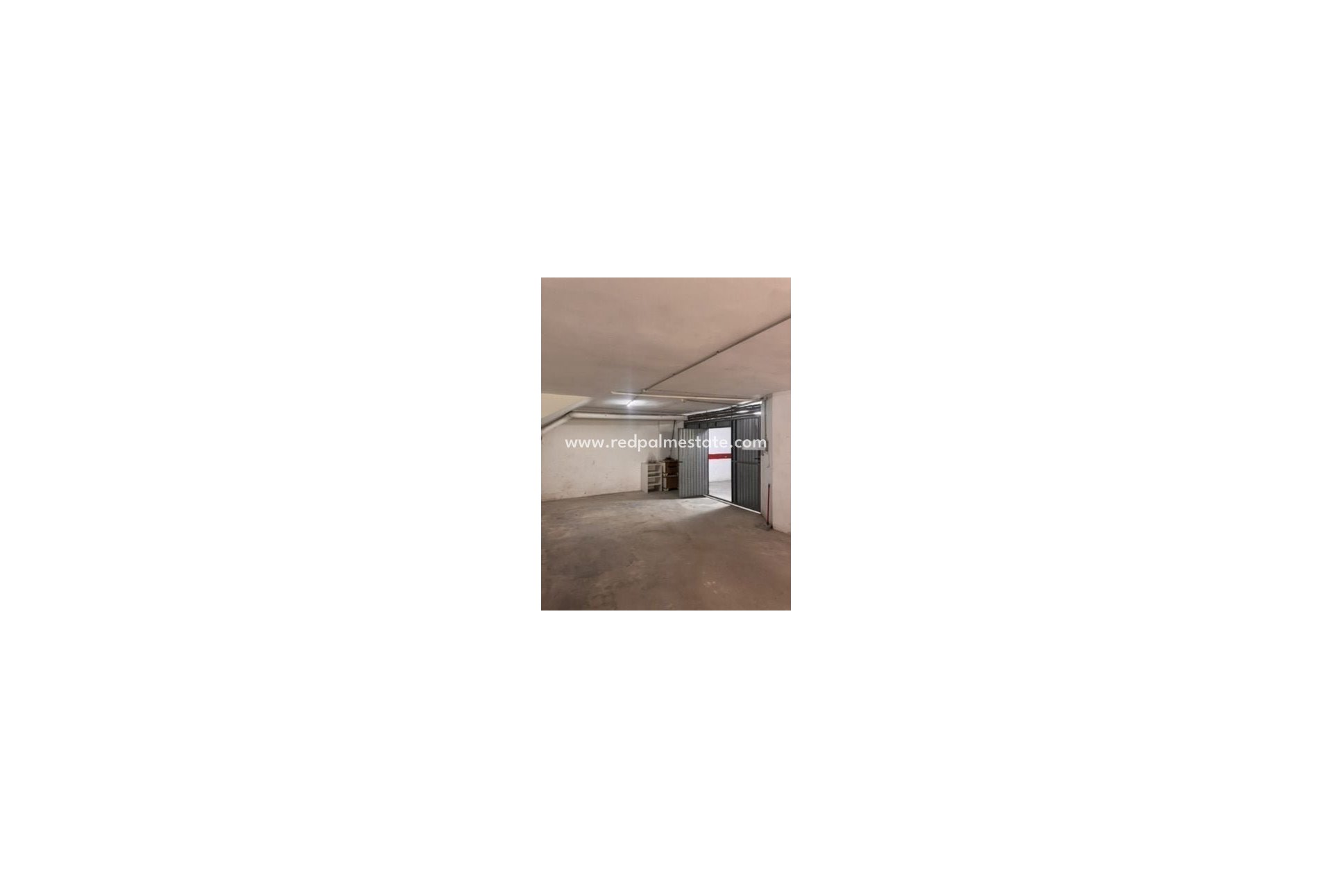 Reventa - Aparcamiento -
Torrevieja