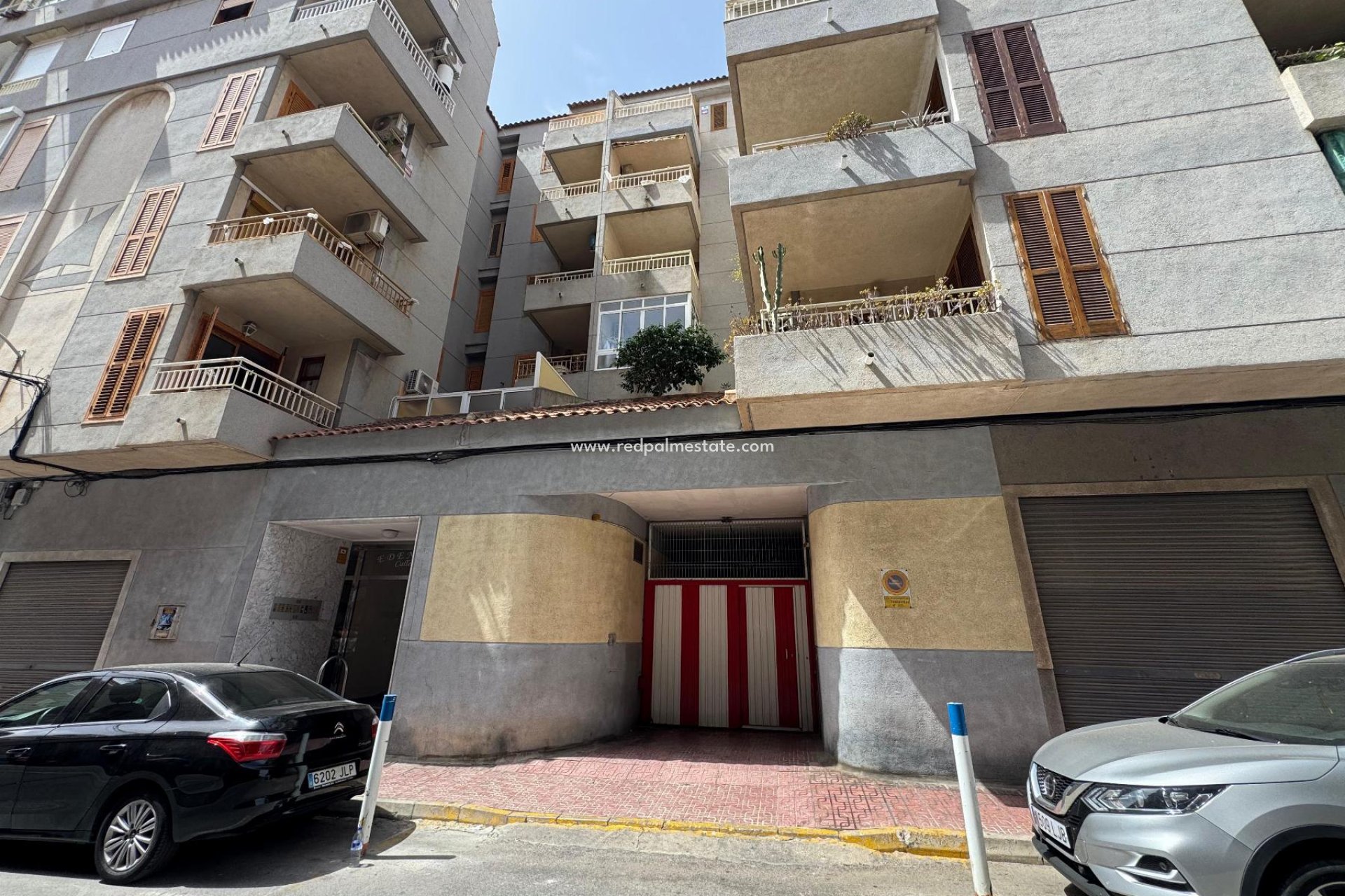 Reventa - Aparcamiento -
Torrevieja