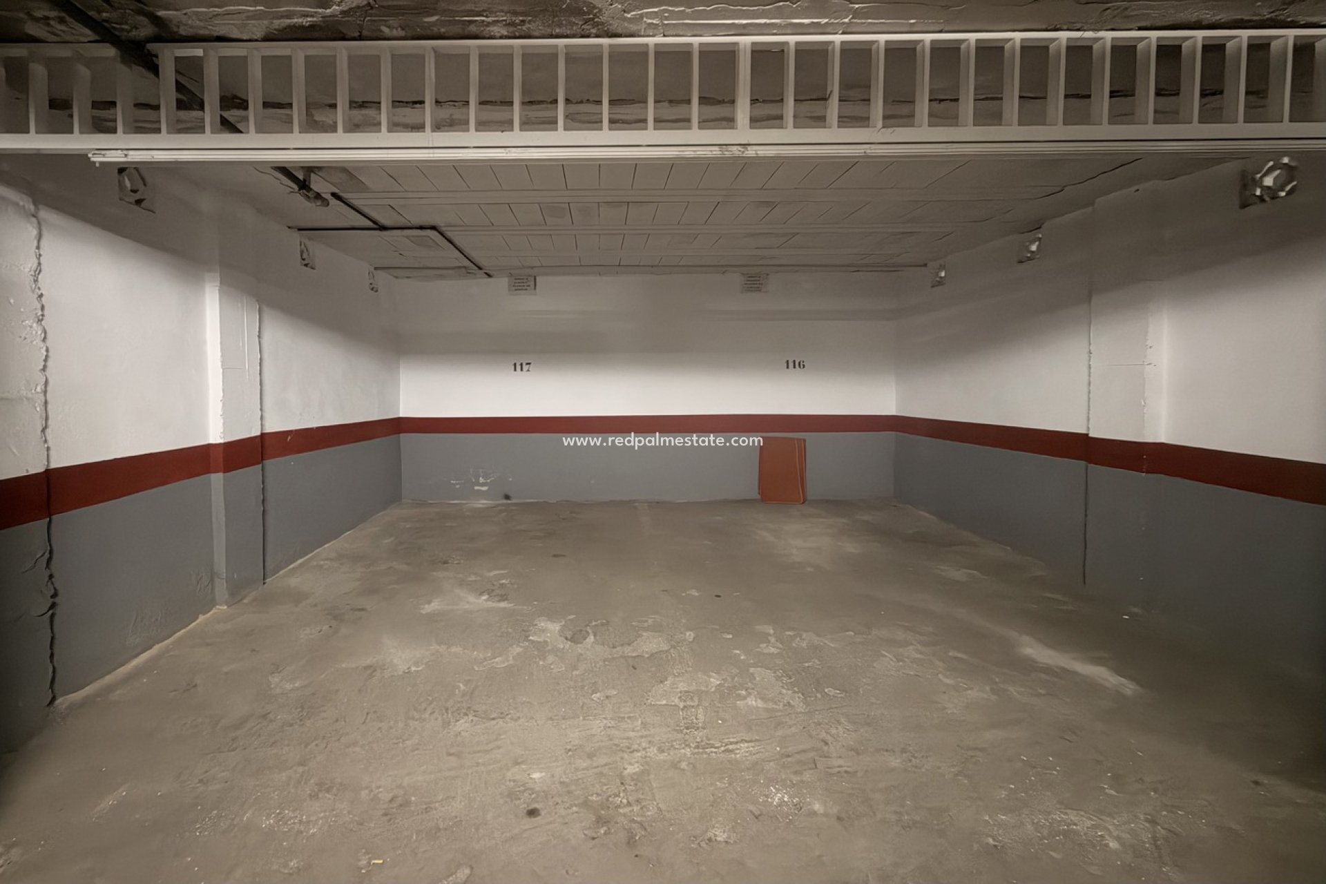 Reventa - Aparcamiento -
Torrevieja