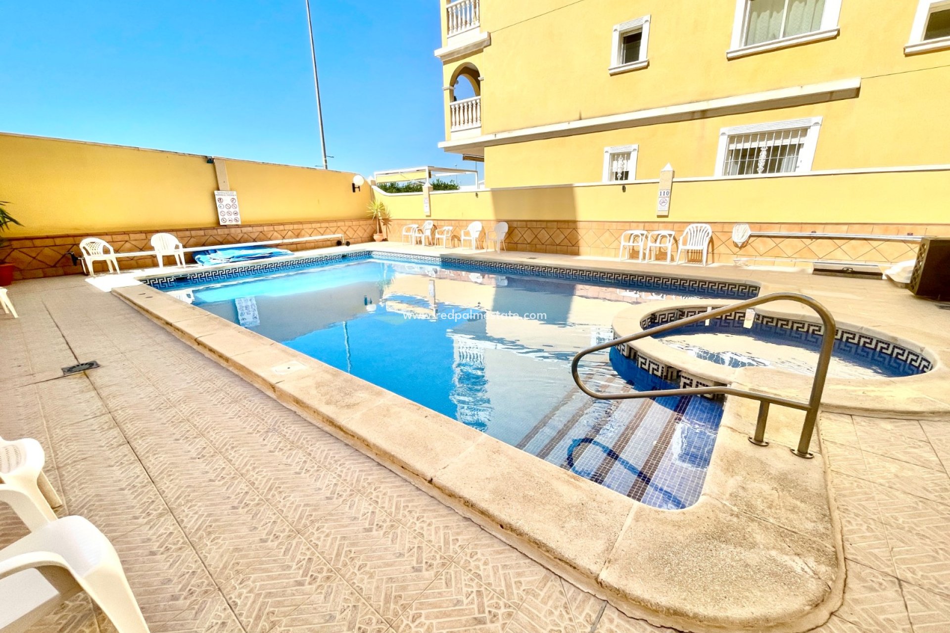 Reventa - Apartamento -
Algorfa - Inland