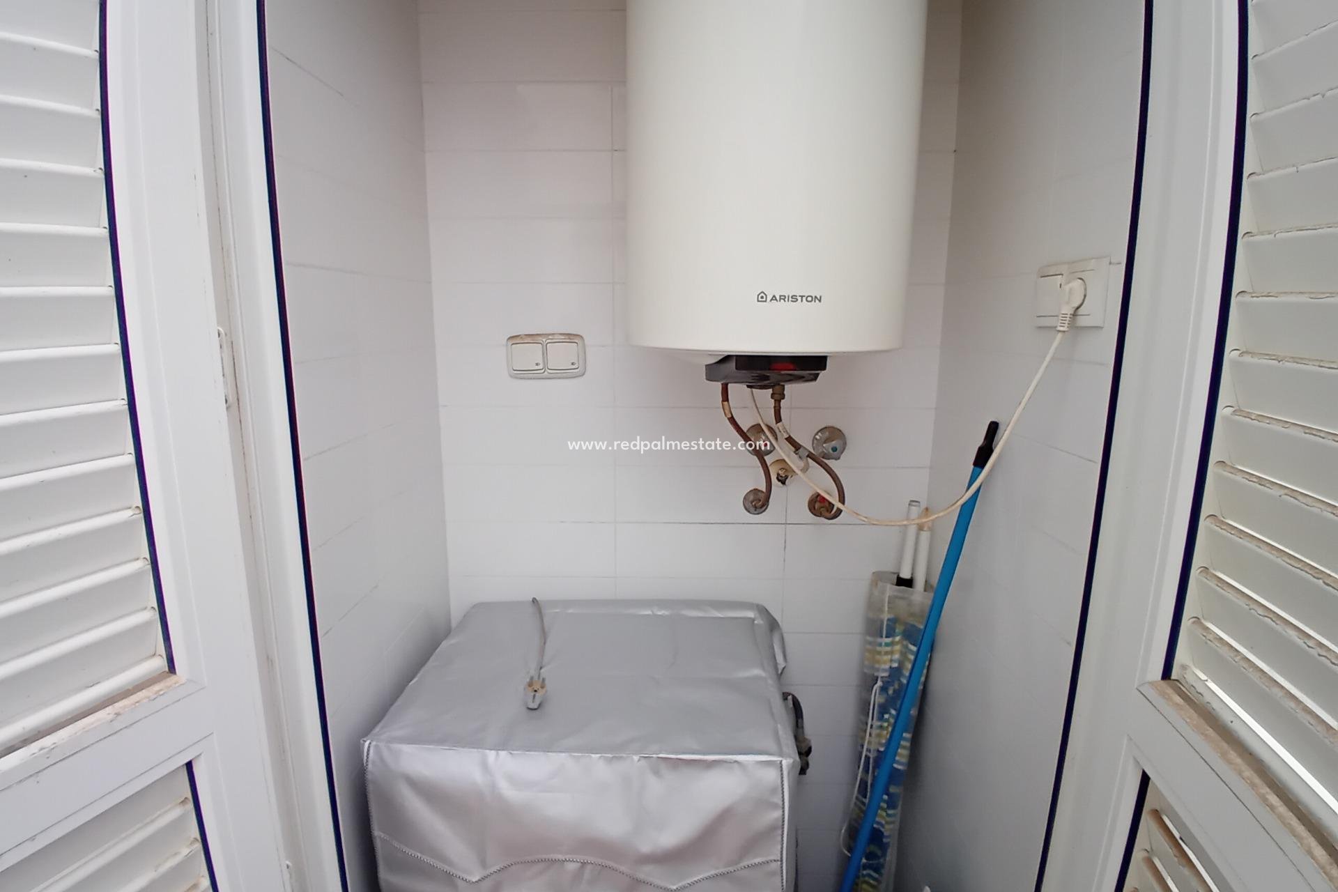 Reventa - Apartamento -
Alhama De Murcia - Condado De Alhama