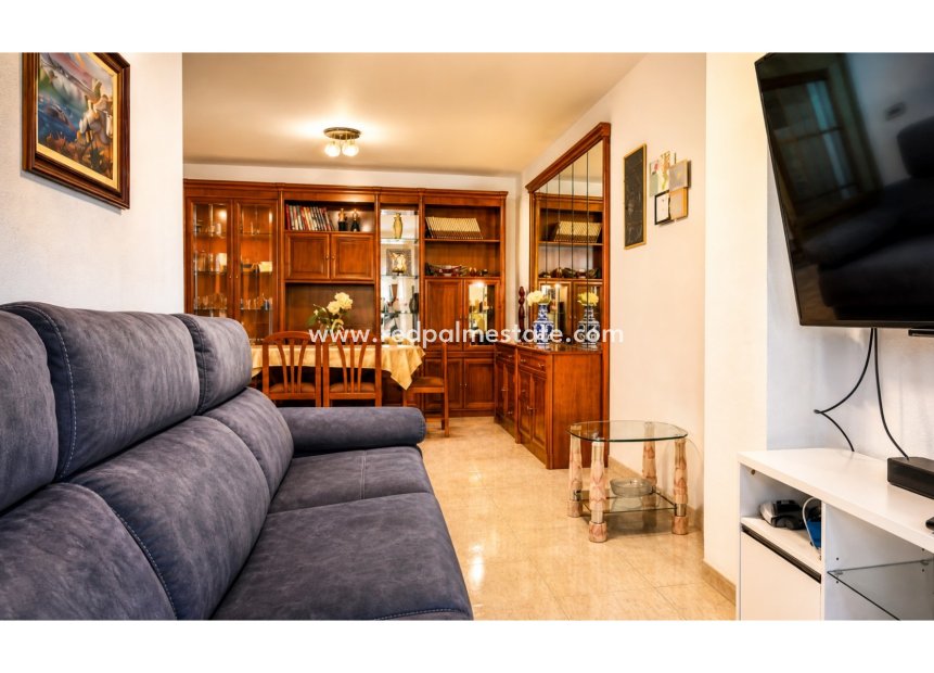 Reventa - Apartamento -
Alicante - Altozano